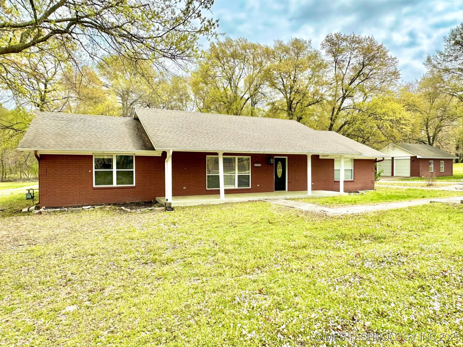 1404 Country Ridge Drive Stigler OK 74462