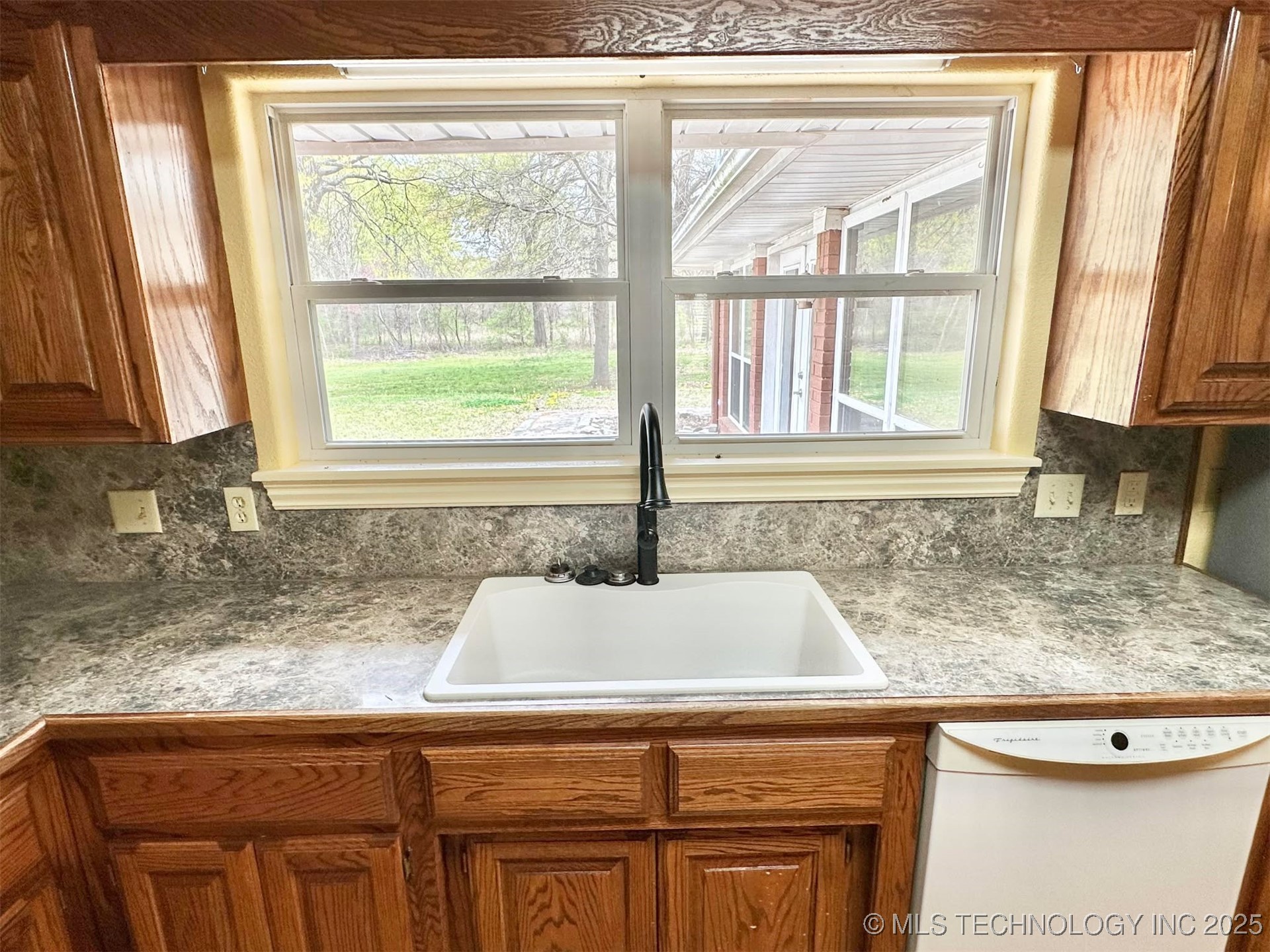 1404 Country Ridge Drive Stigler OK 74462