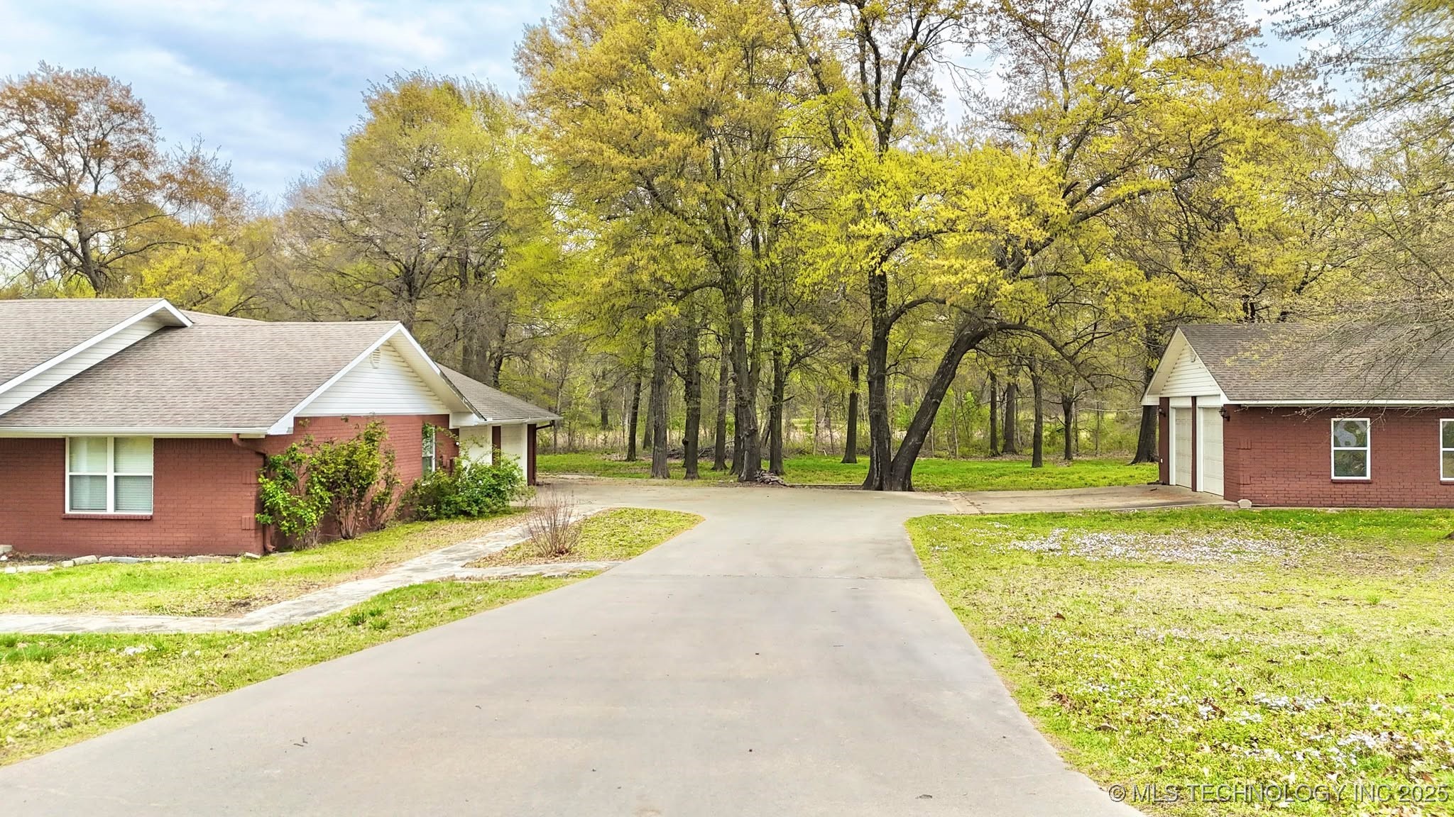1404 Country Ridge Drive Stigler OK 74462