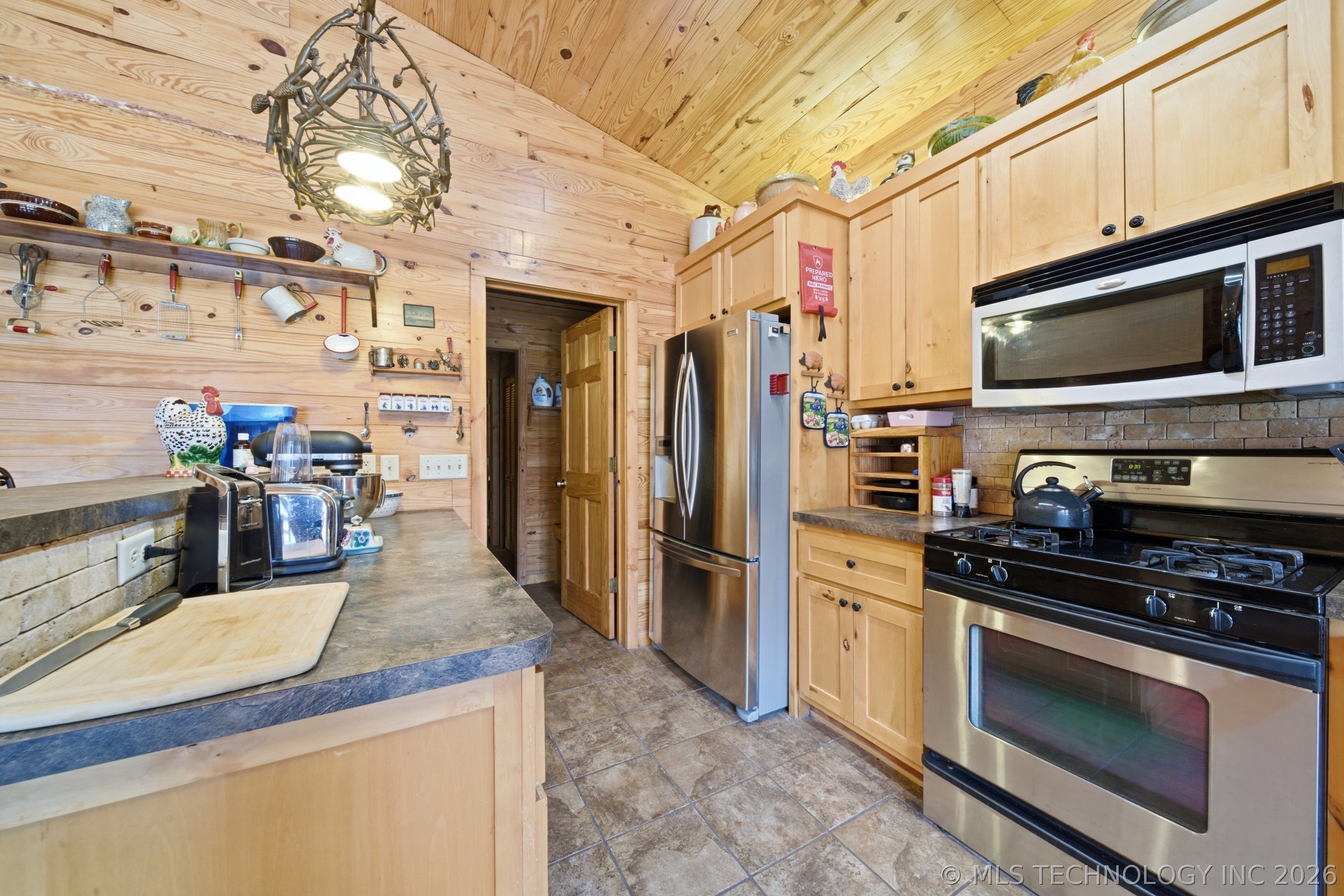 42177 S 540 Road Eucha OK 74342
