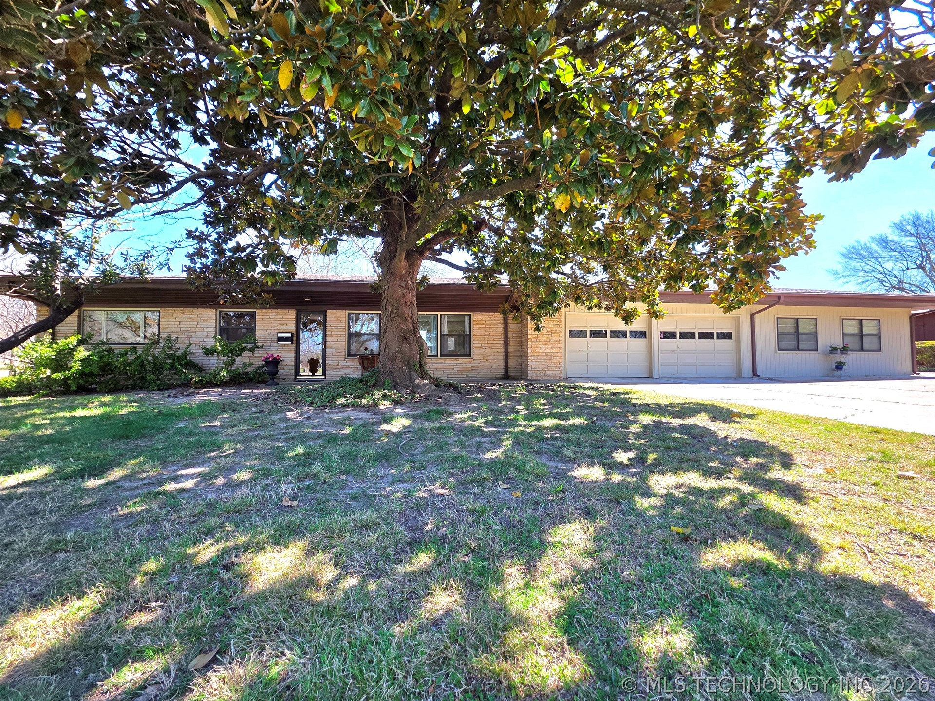 1800 Rockdale Boulevard Miami OK 74354