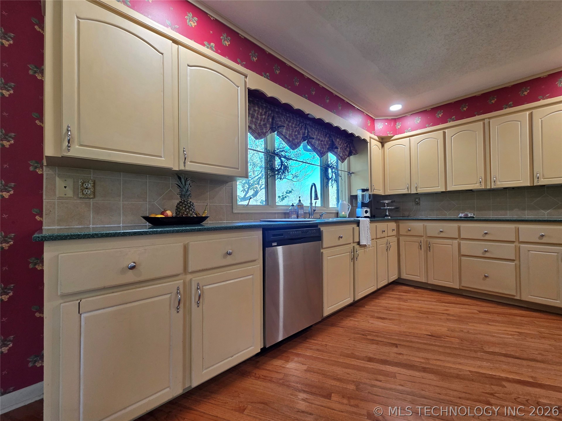 1800 Rockdale Boulevard Miami OK 74354