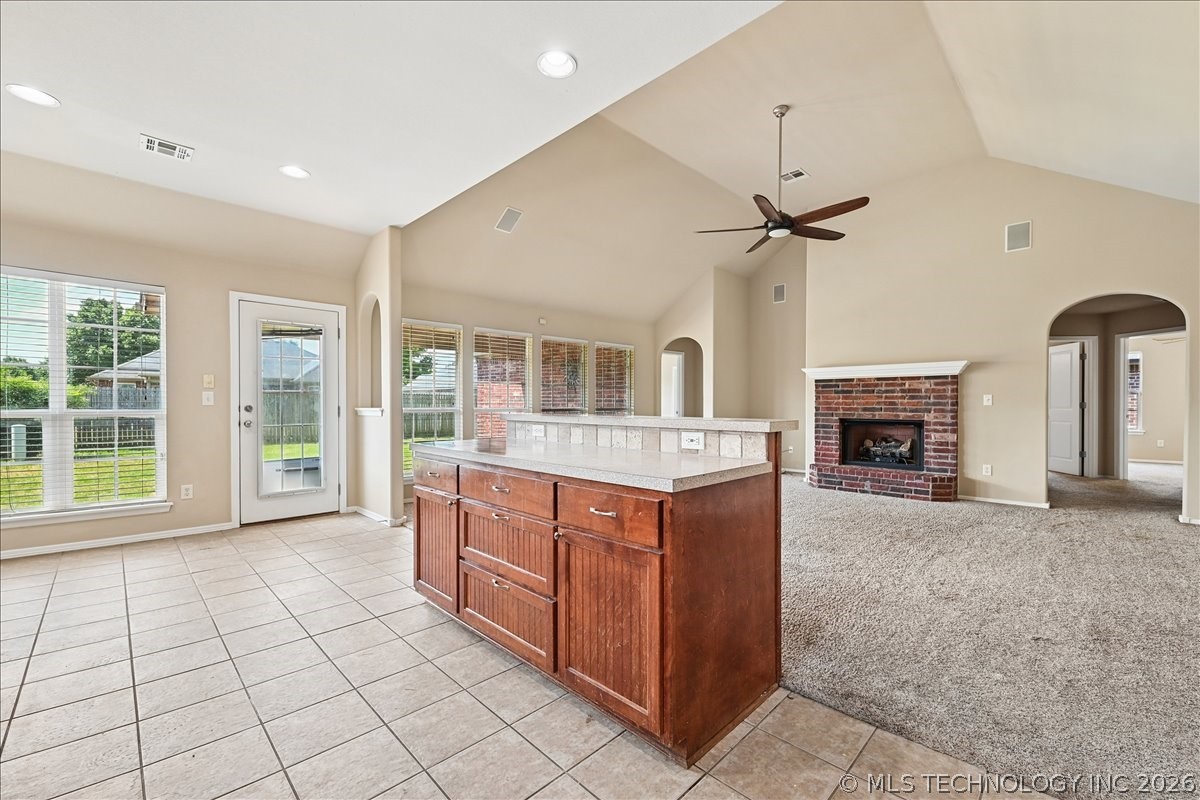 2102 W H. Street Jenks OK 74037