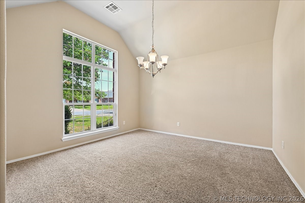 2102 W H. Street Jenks OK 74037