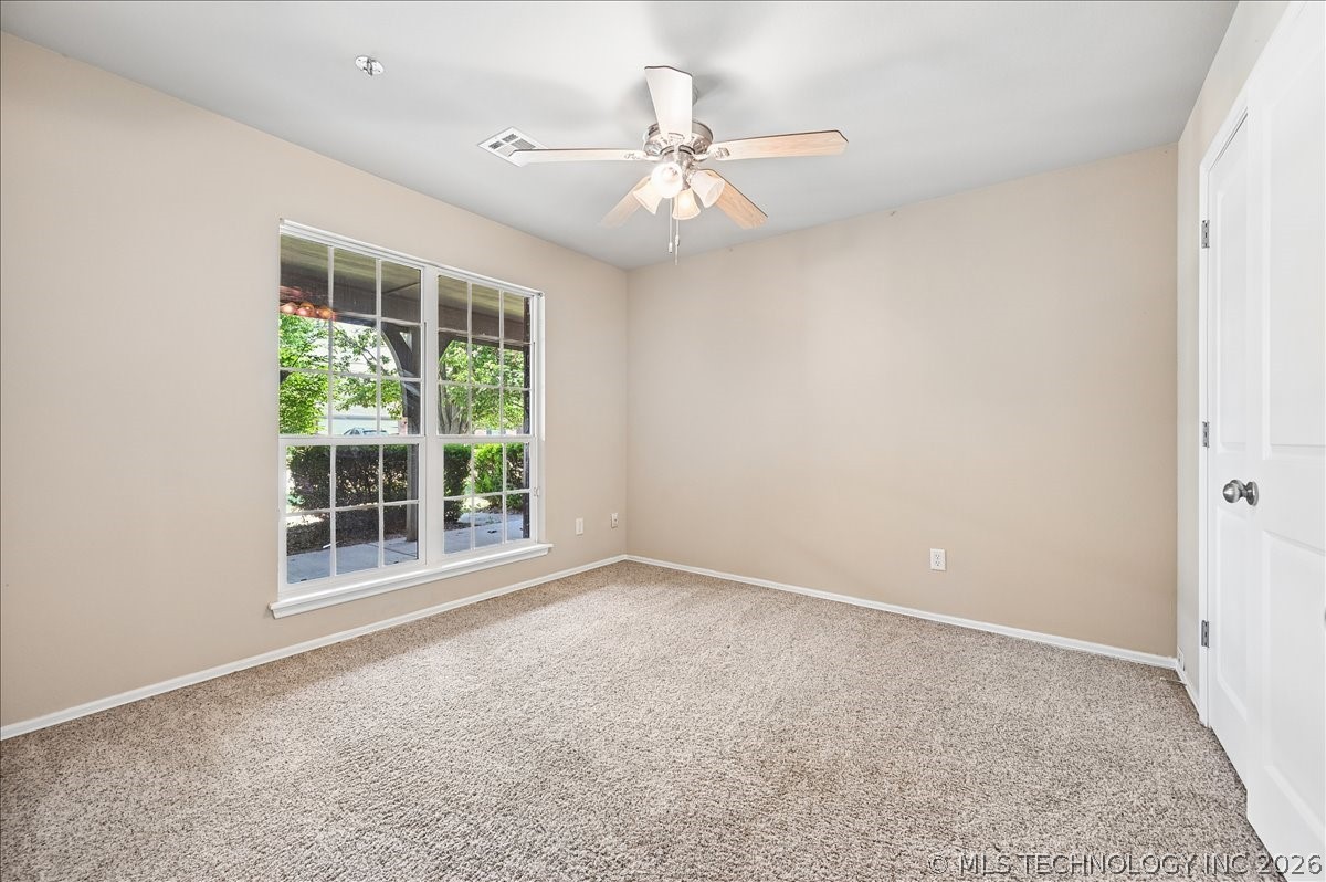 2102 W H. Street Jenks OK 74037