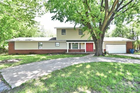 610 S L Avenue Oilton OK 74052