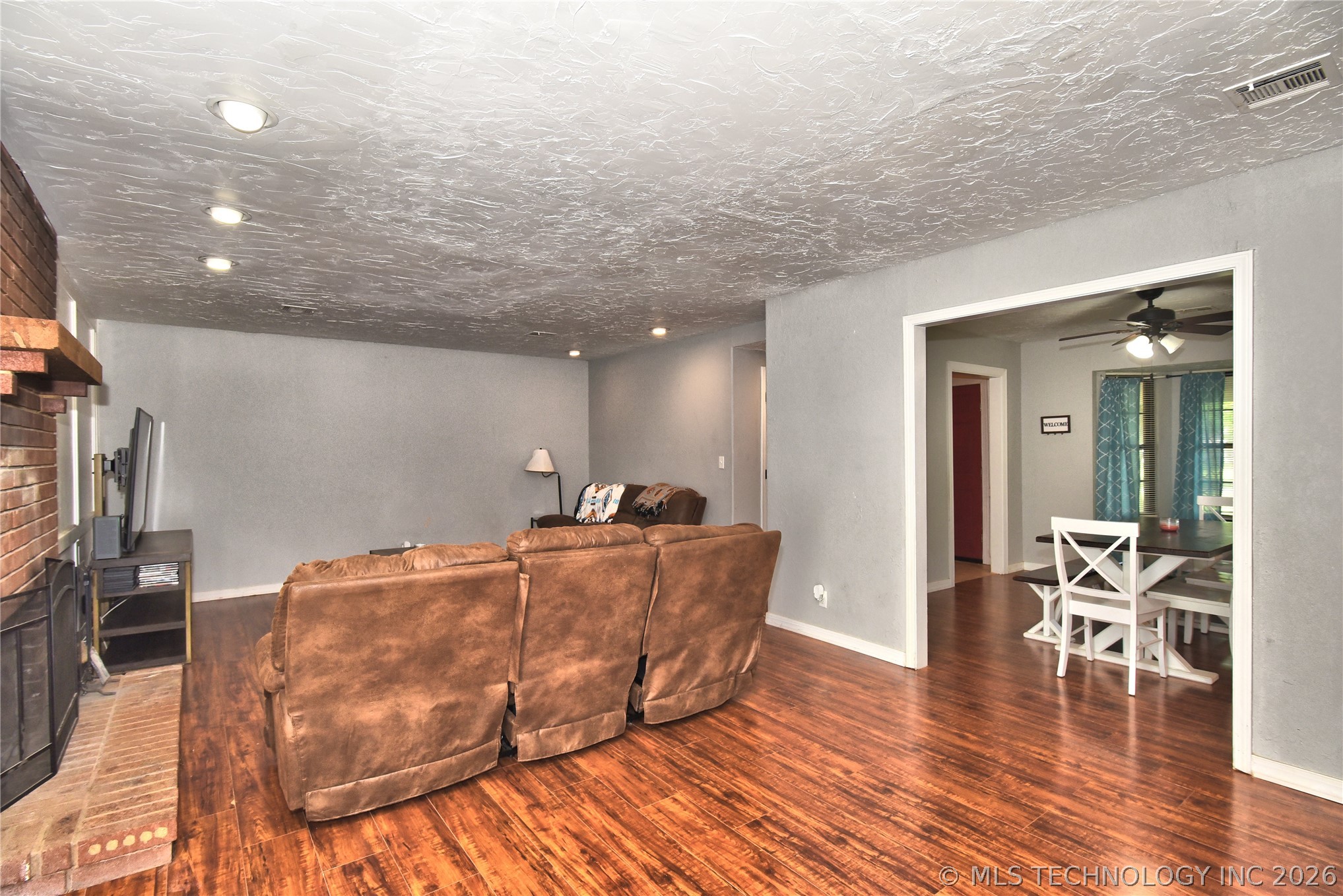 610 S L Avenue Oilton OK 74052