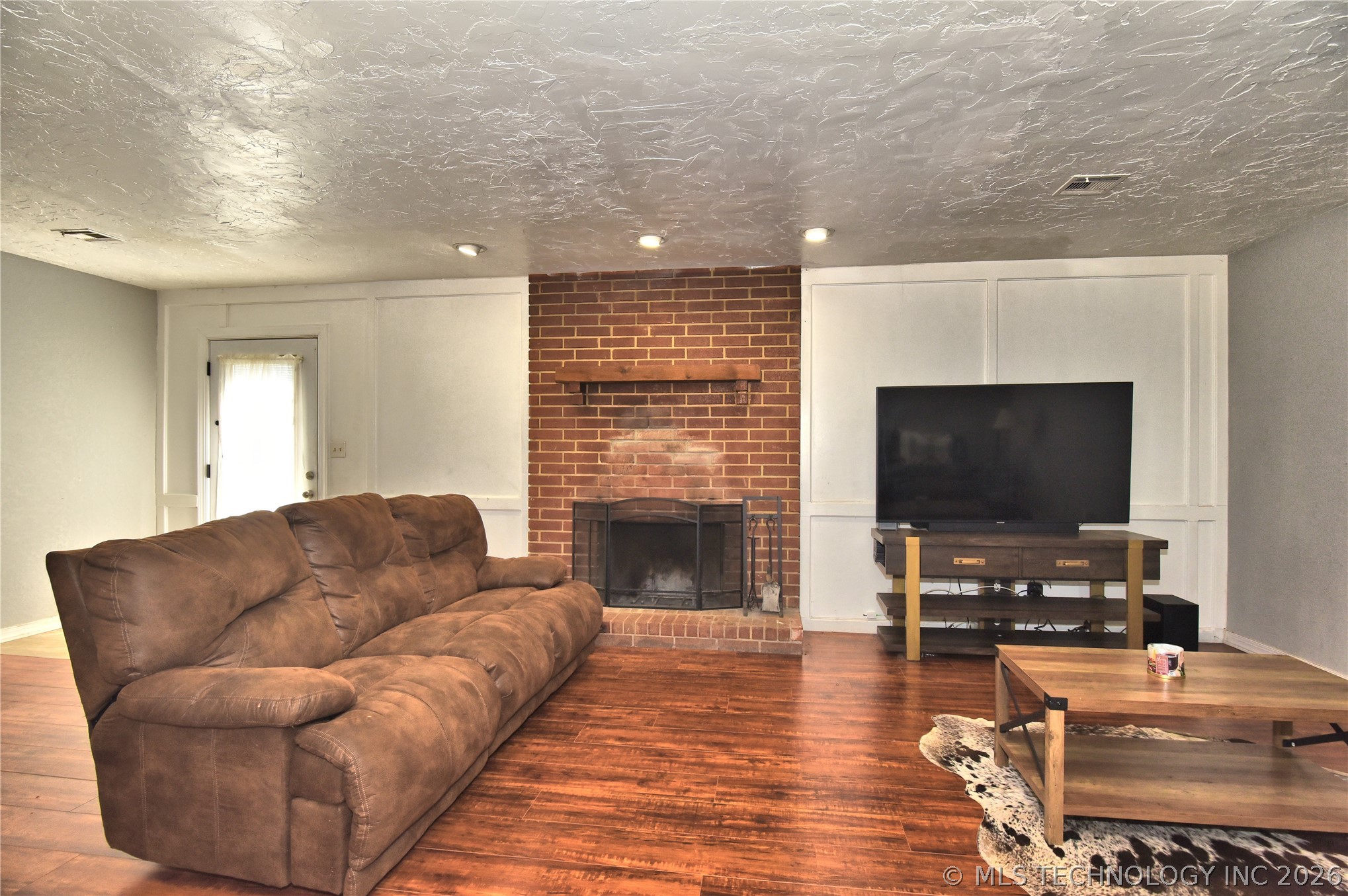 610 S L Avenue Oilton OK 74052