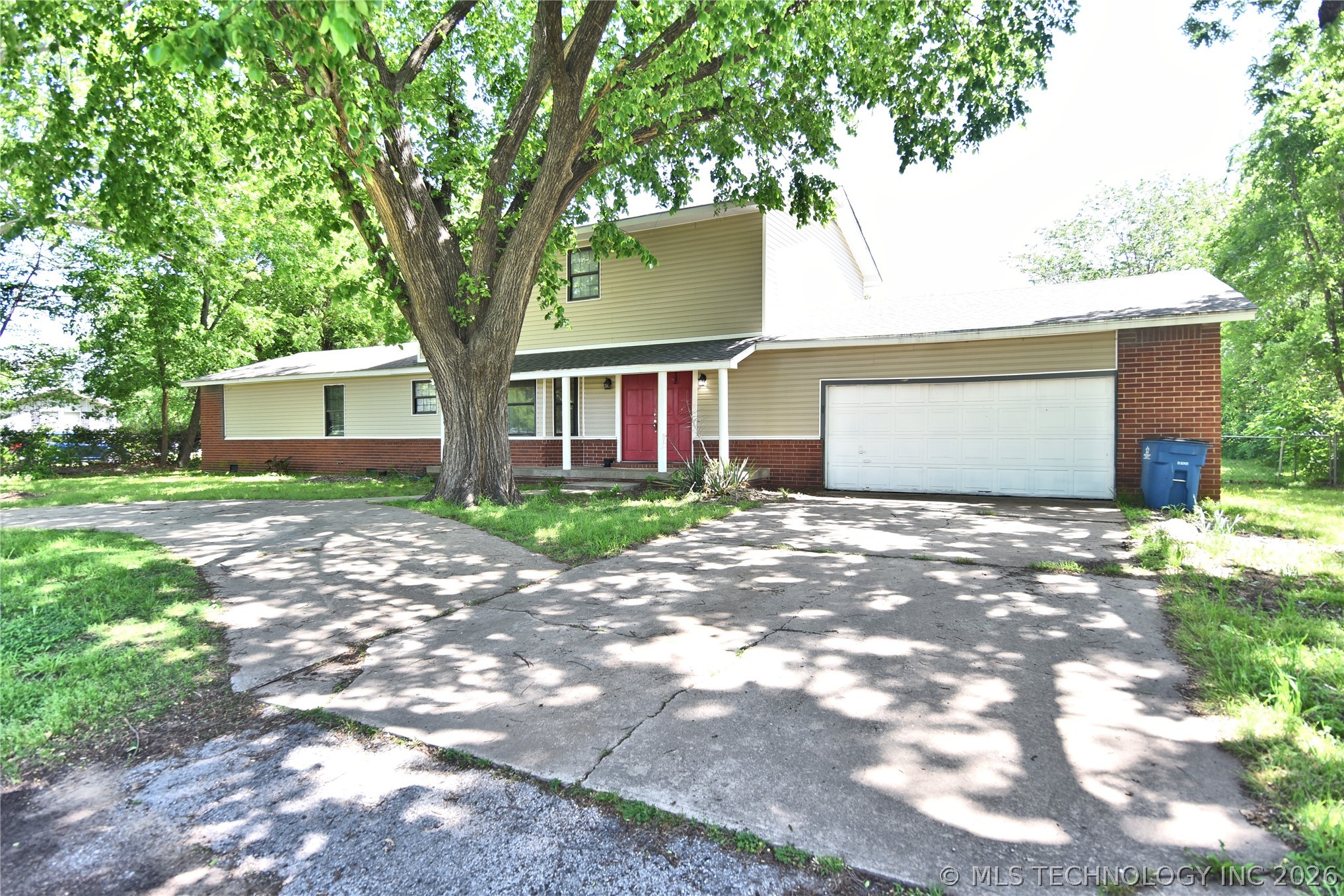 610 S L Avenue Oilton OK 74052