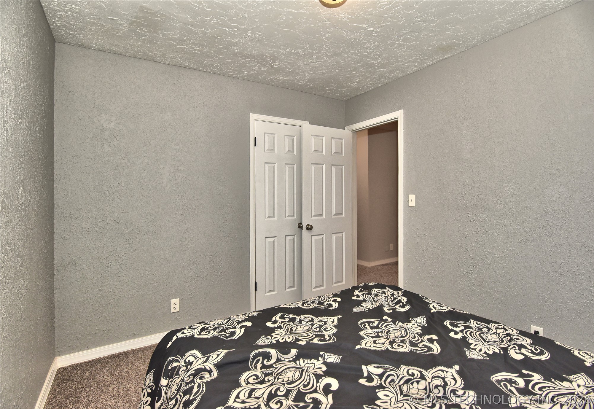 610 S L Avenue Oilton OK 74052