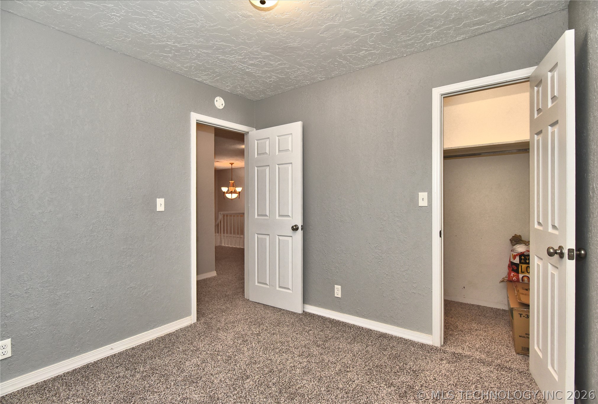 610 S L Avenue Oilton OK 74052