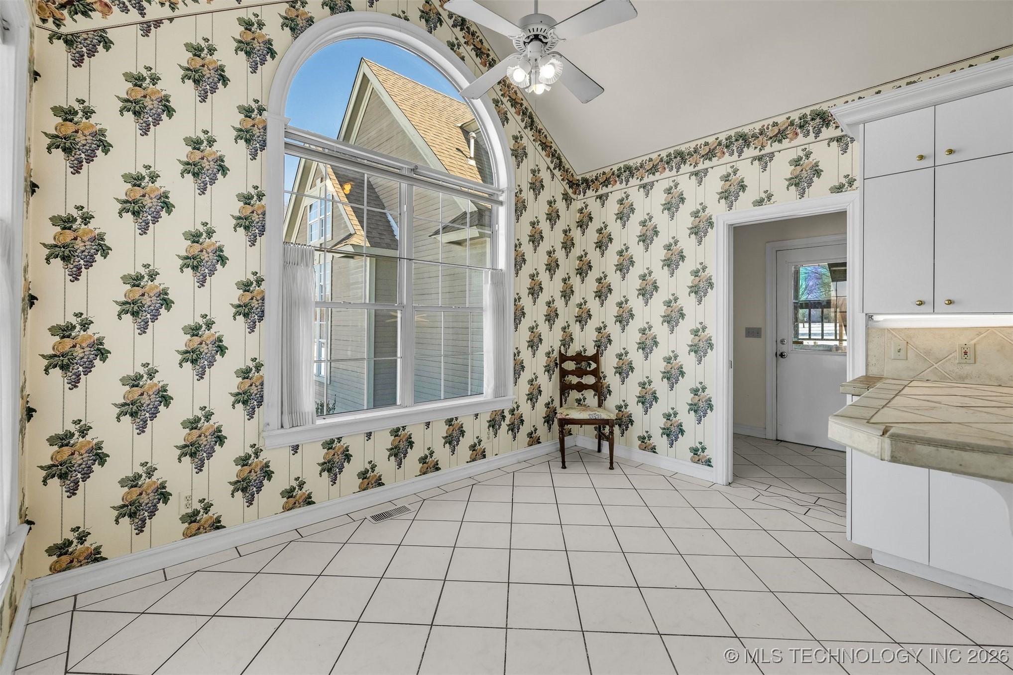 12315 S Garnett Road Broken Arrow OK 74011