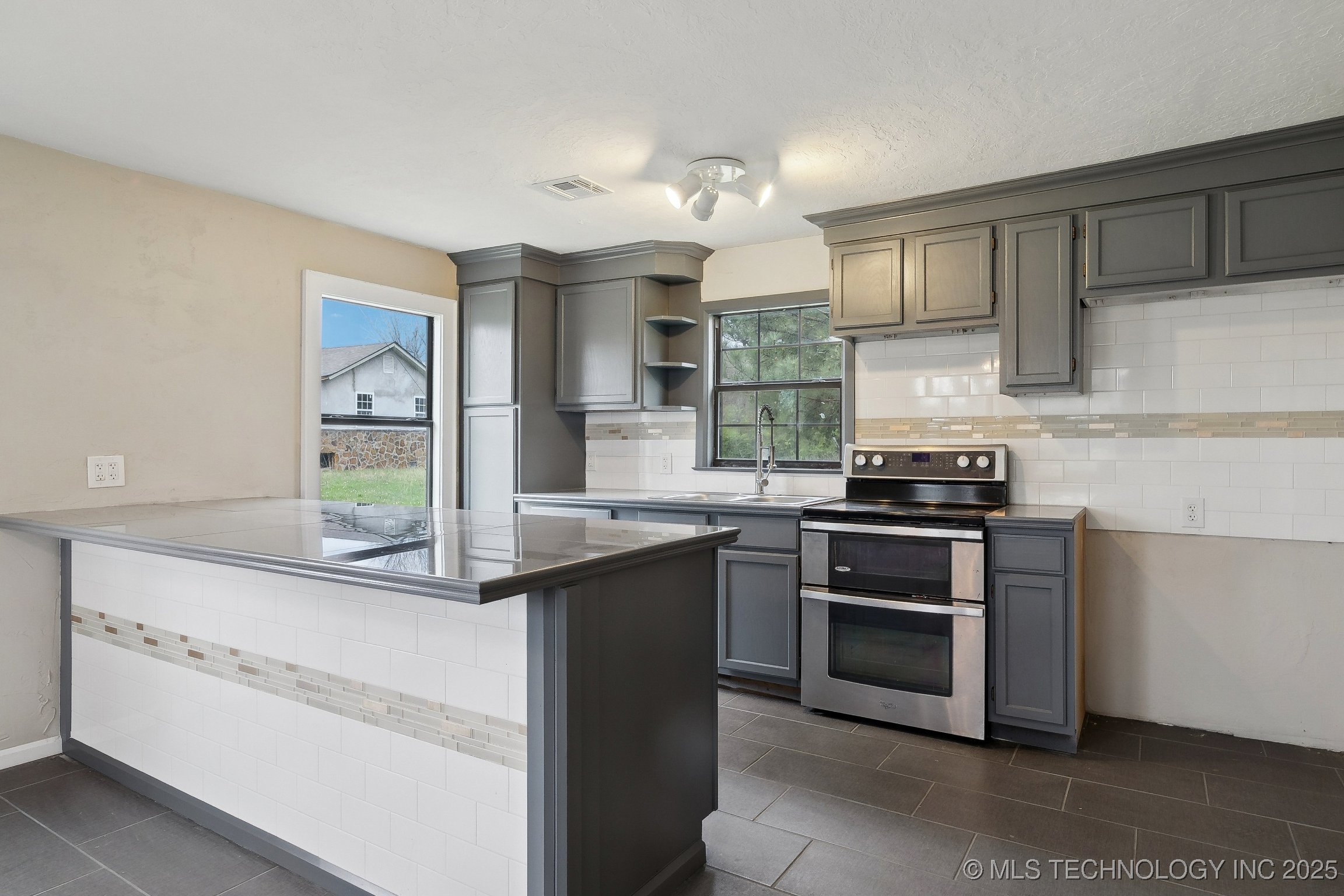 15338 S Brewster Road Mounds OK 74047