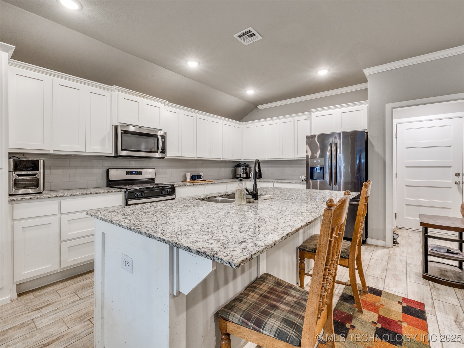 401 W Harrison Street Chouteau OK 74337