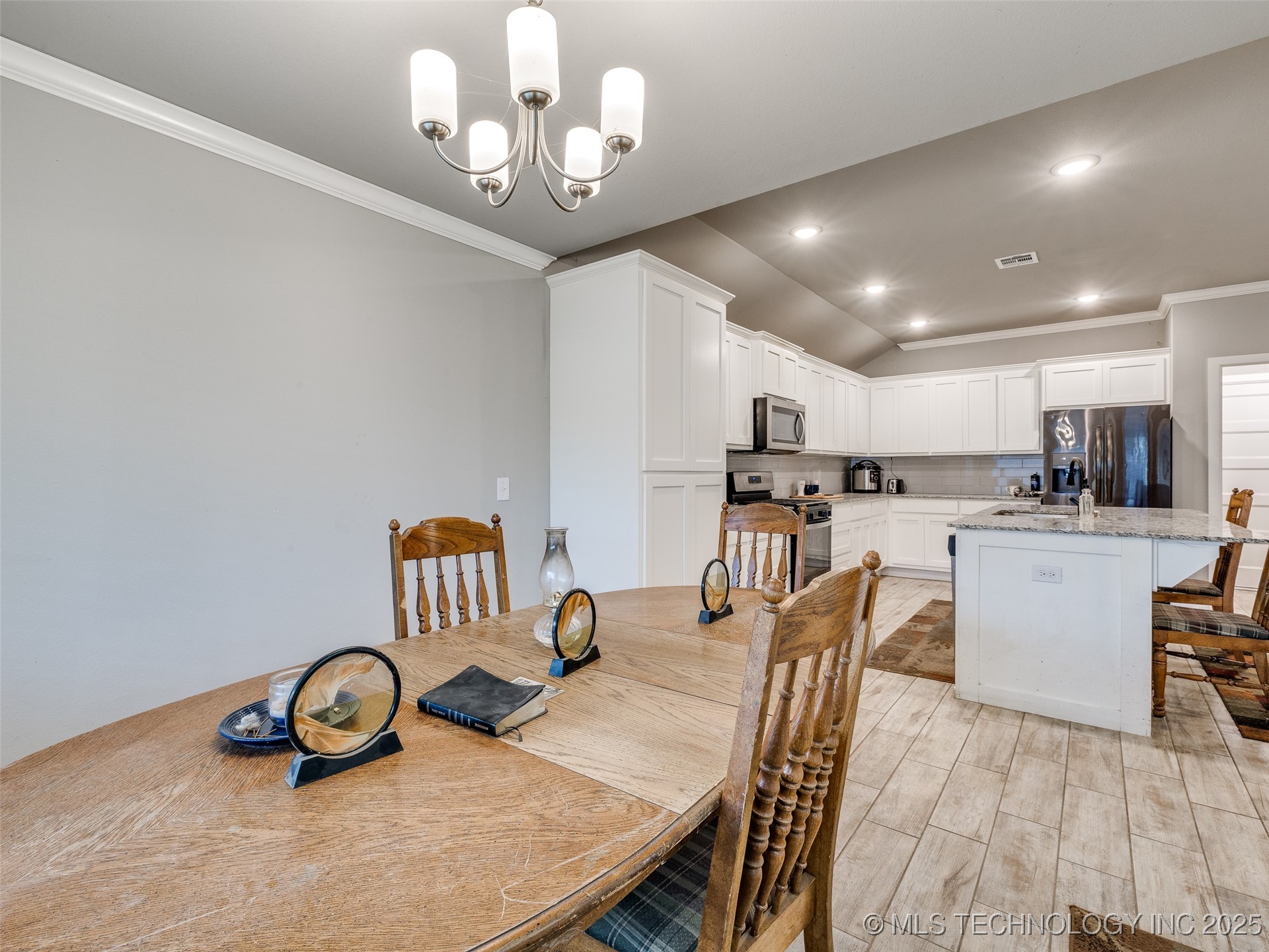 401 W Harrison Street Chouteau OK 74337