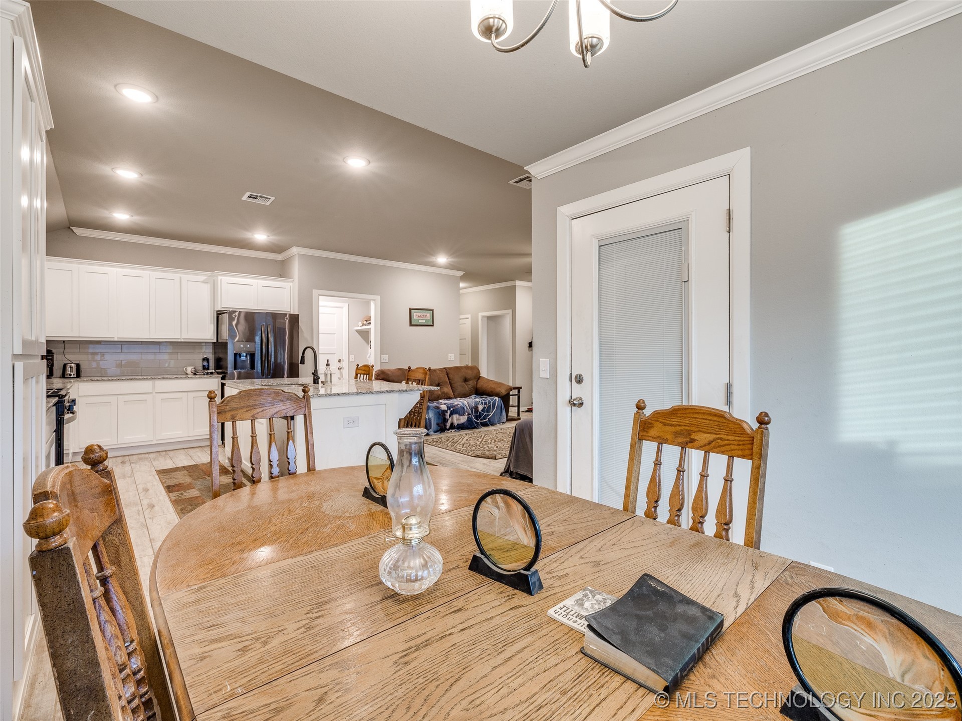 401 W Harrison Street Chouteau OK 74337