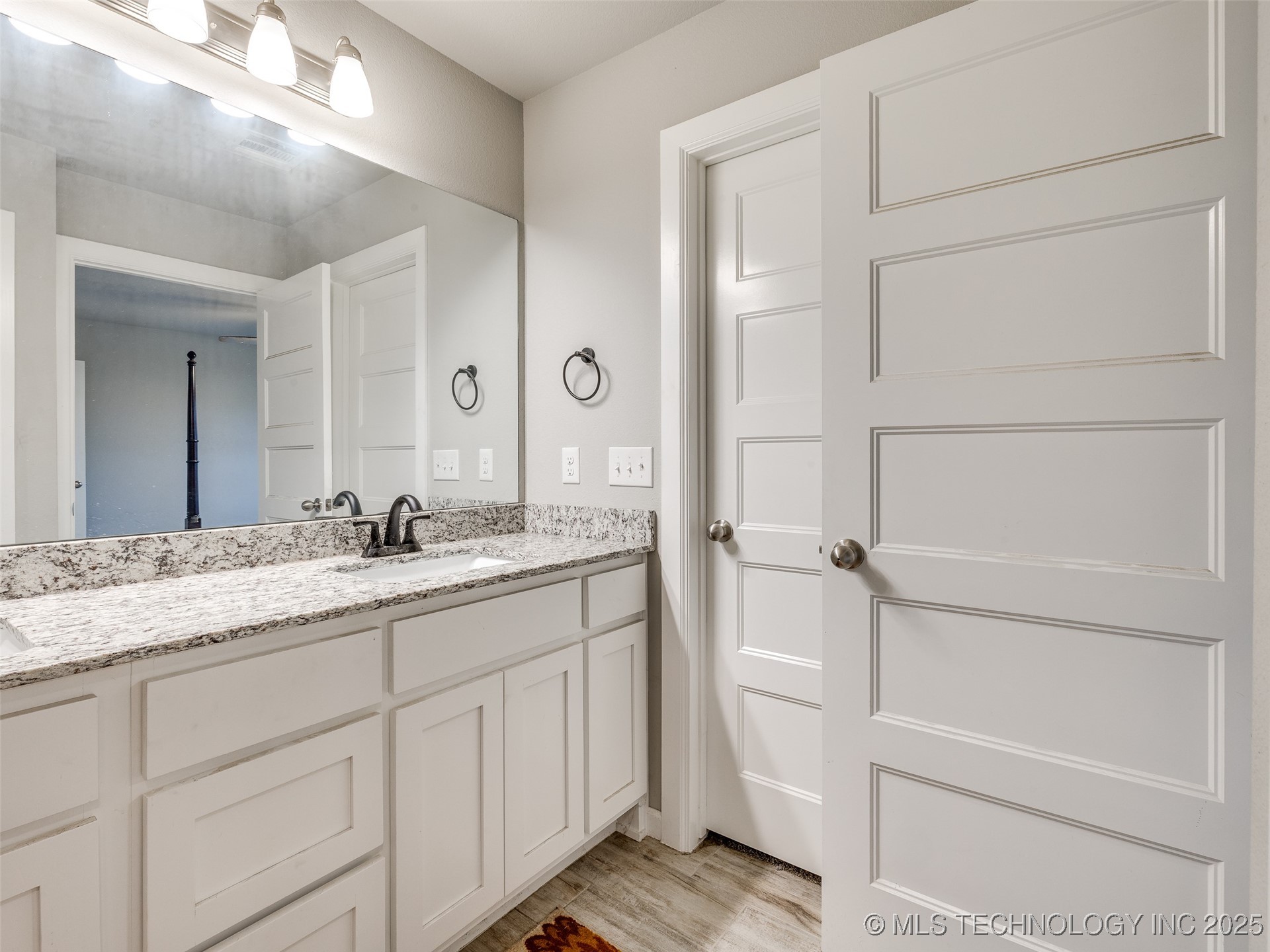 401 W Harrison Street Chouteau OK 74337