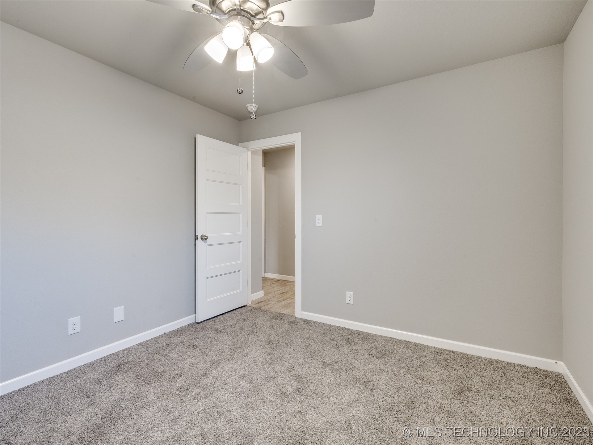 401 W Harrison Street Chouteau OK 74337