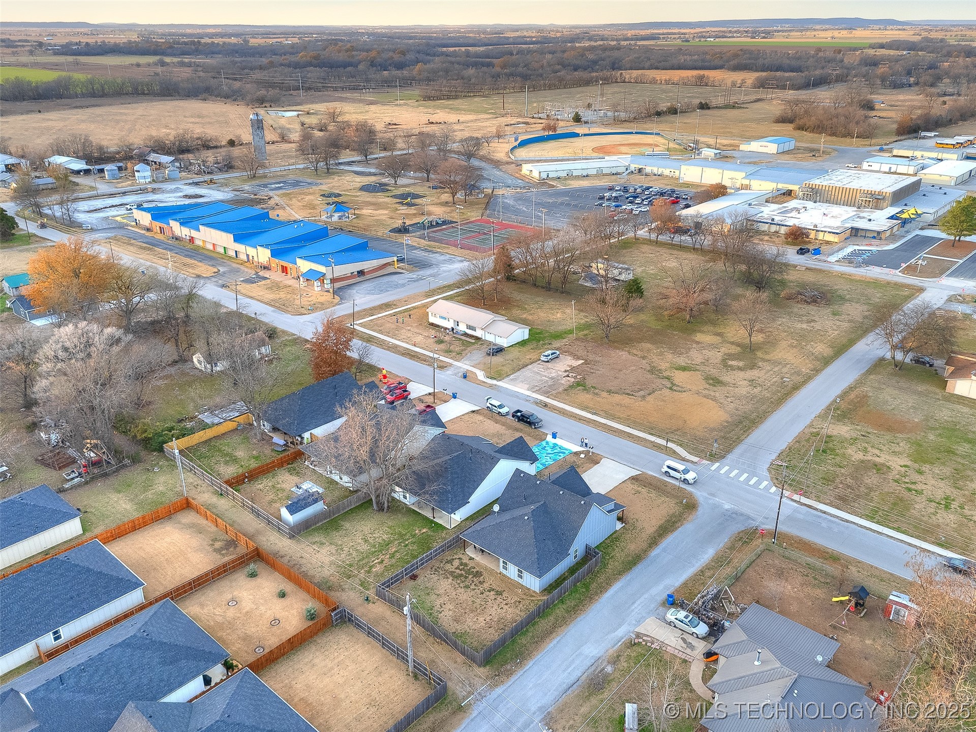 401 W Harrison Street Chouteau OK 74337