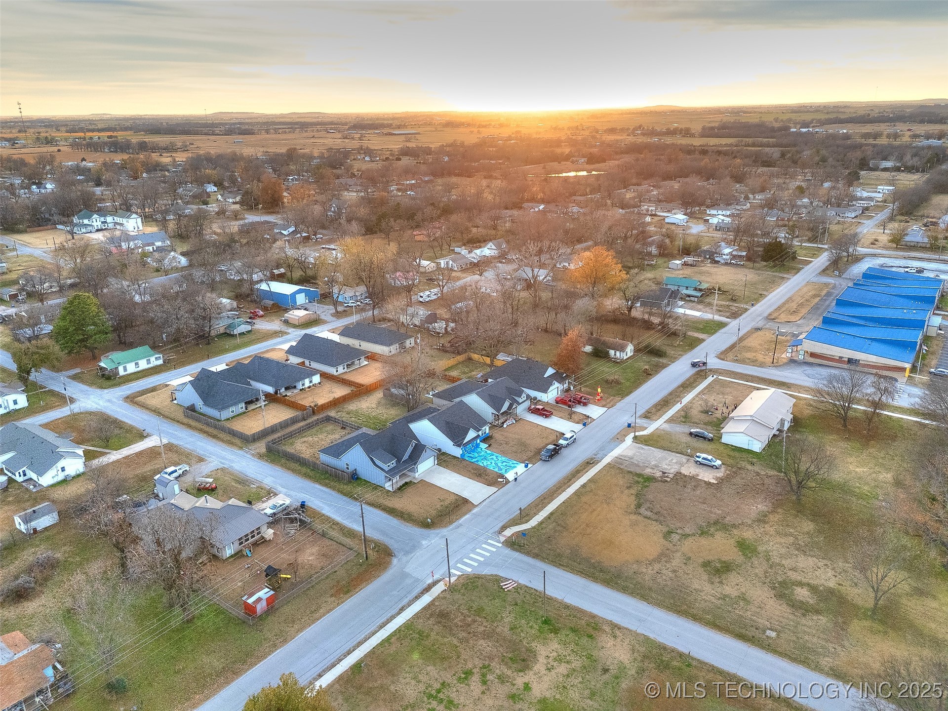 401 W Harrison Street Chouteau OK 74337