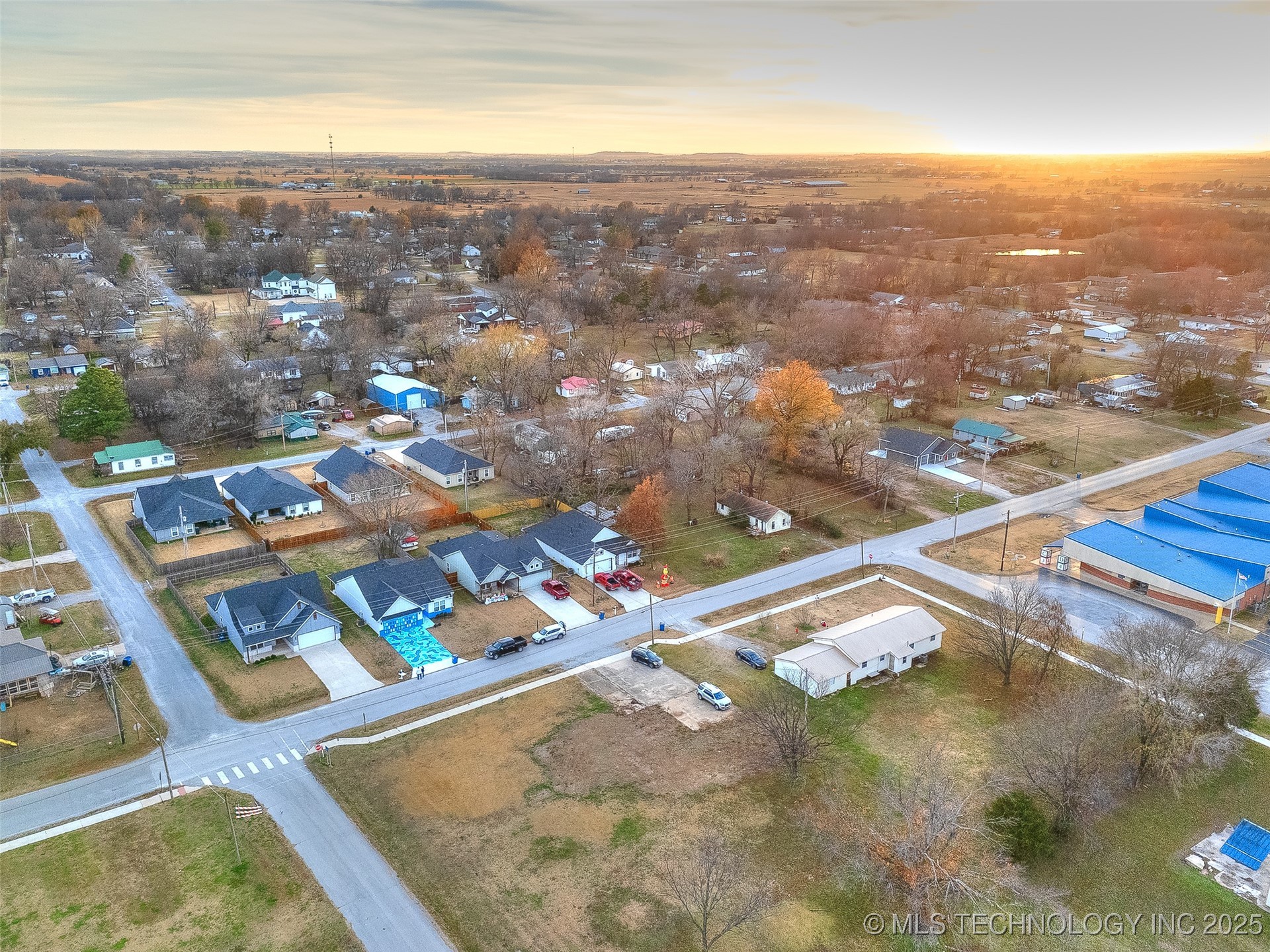 401 W Harrison Street Chouteau OK 74337