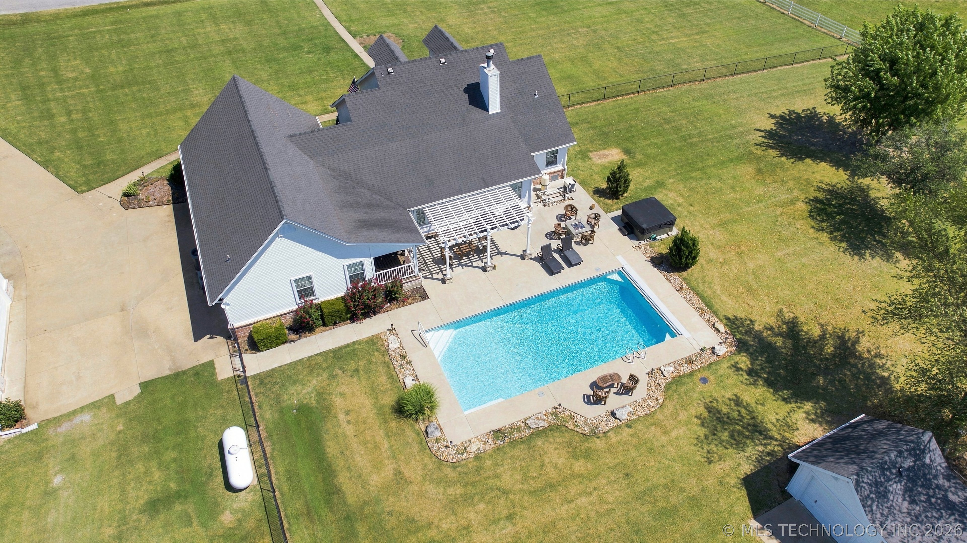 16050 E Pueblo Road Claremore OK 74017