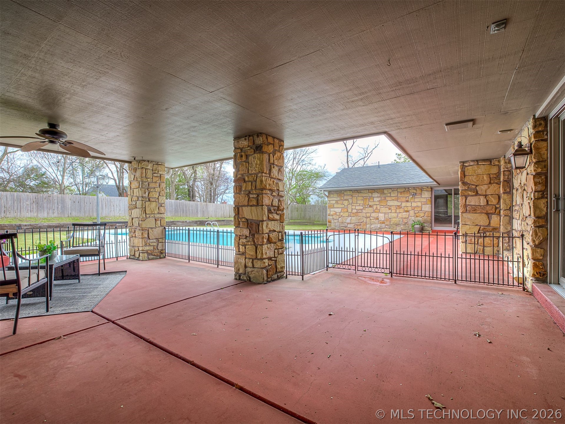 2417 Stonewall Drive Bartlesville OK 74006