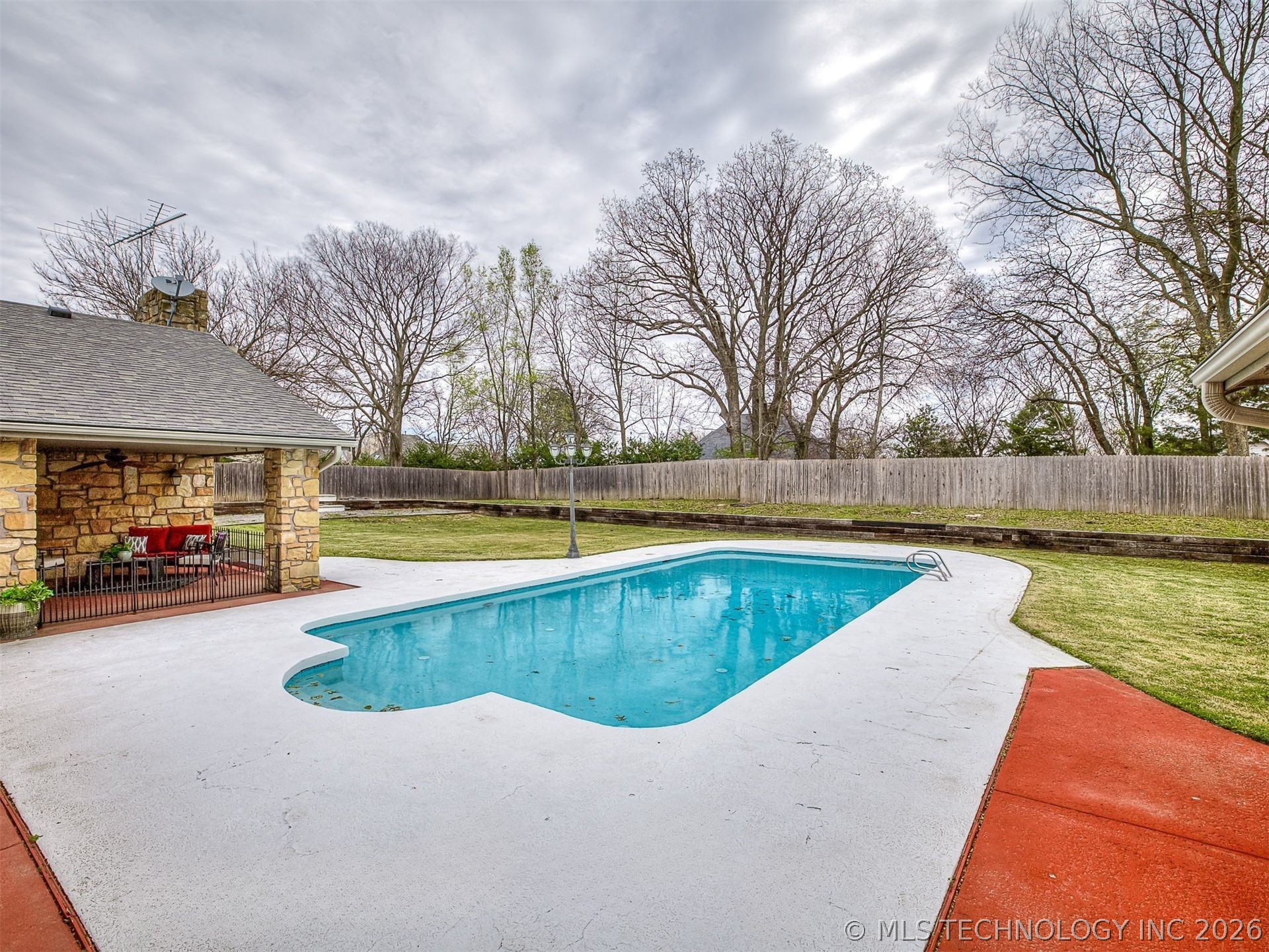 2417 Stonewall Drive Bartlesville OK 74006