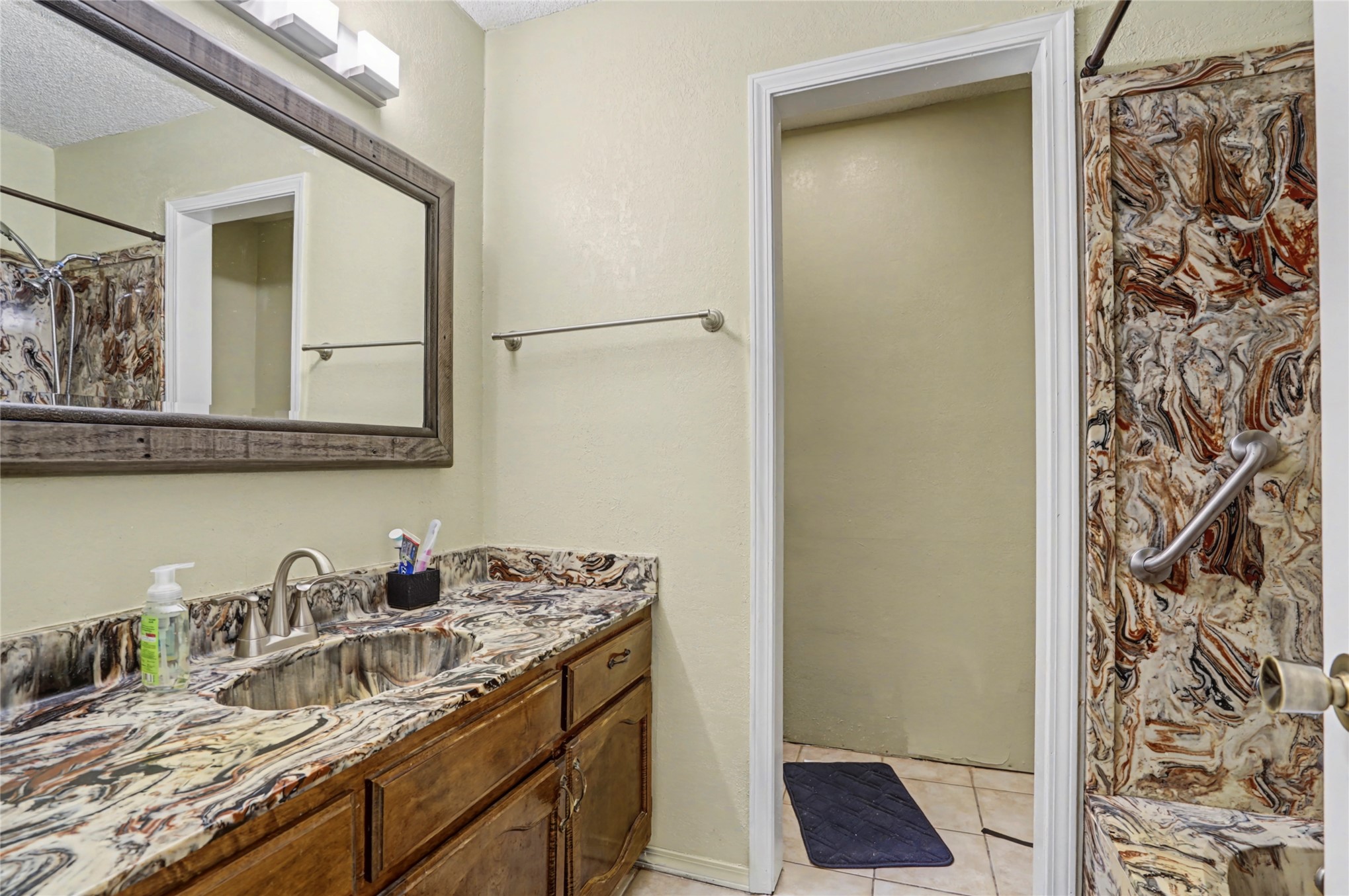 4914 S Bahama Avenue Sand Springs OK 74063