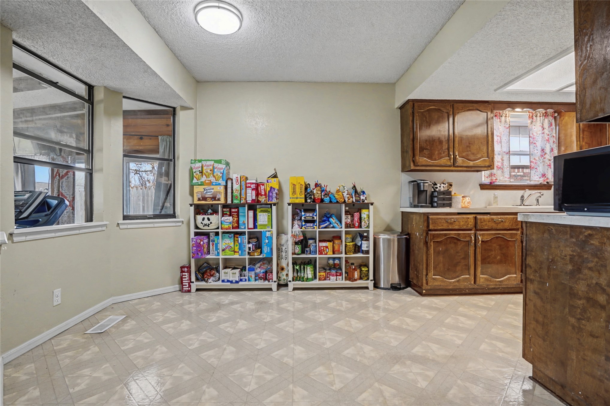 4914 S Bahama Avenue Sand Springs OK 74063
