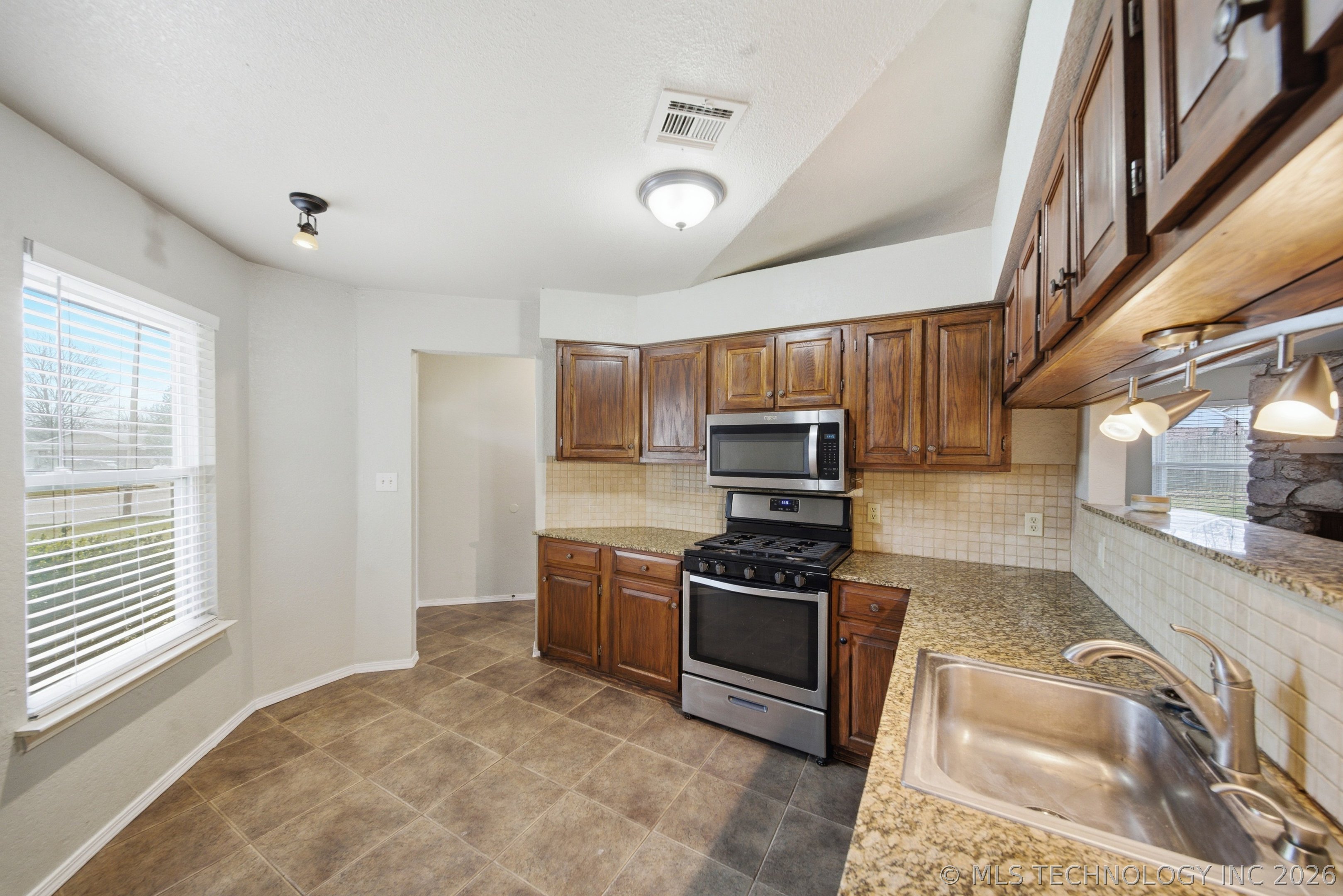 4508 S Ironwood Avenue Broken Arrow OK 74011