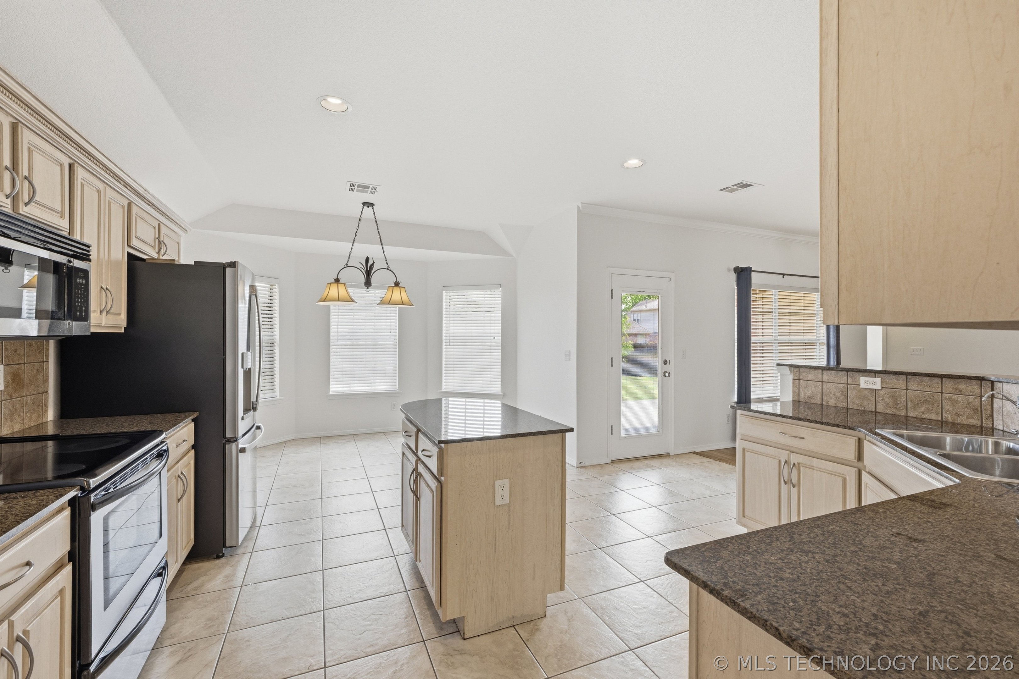 11211 S 2nd Street Jenks OK 74037