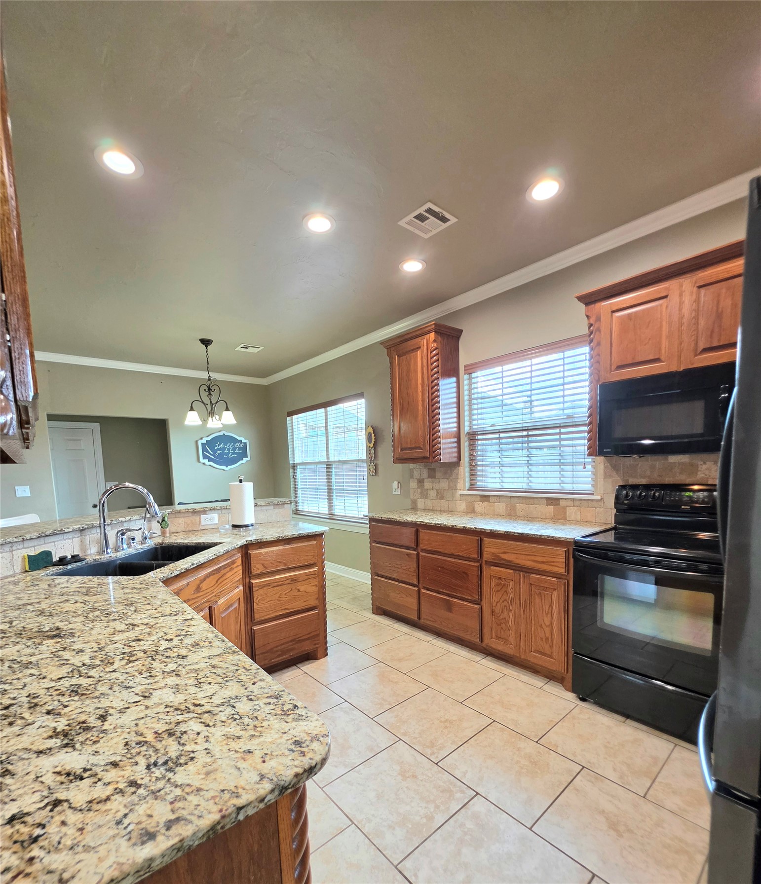 823 Cypress Drive Ada OK 74820