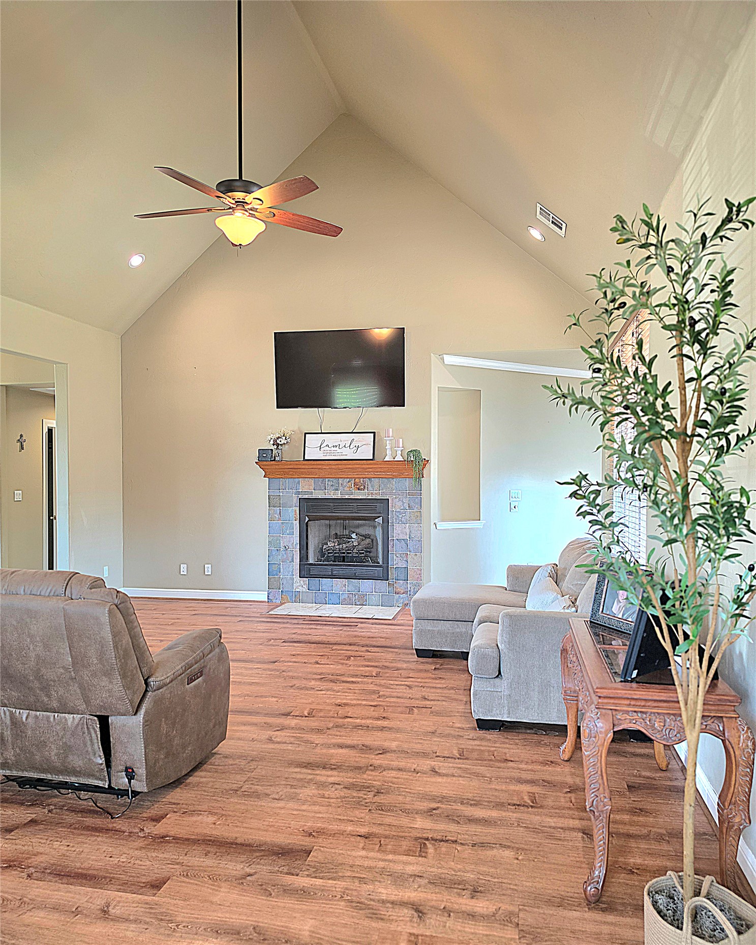 823 Cypress Drive Ada OK 74820