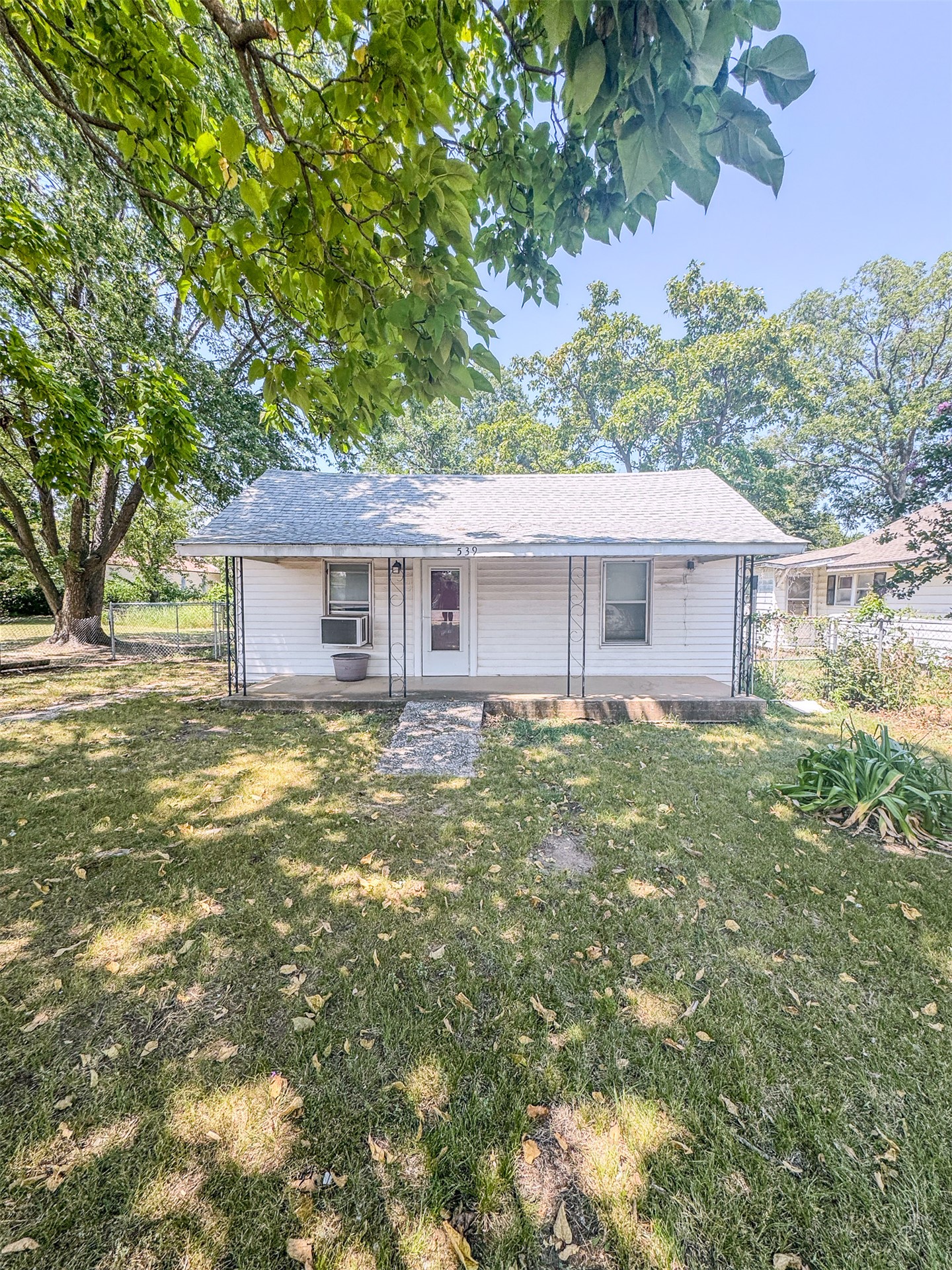 539 W 1st Street Konawa OK 74849