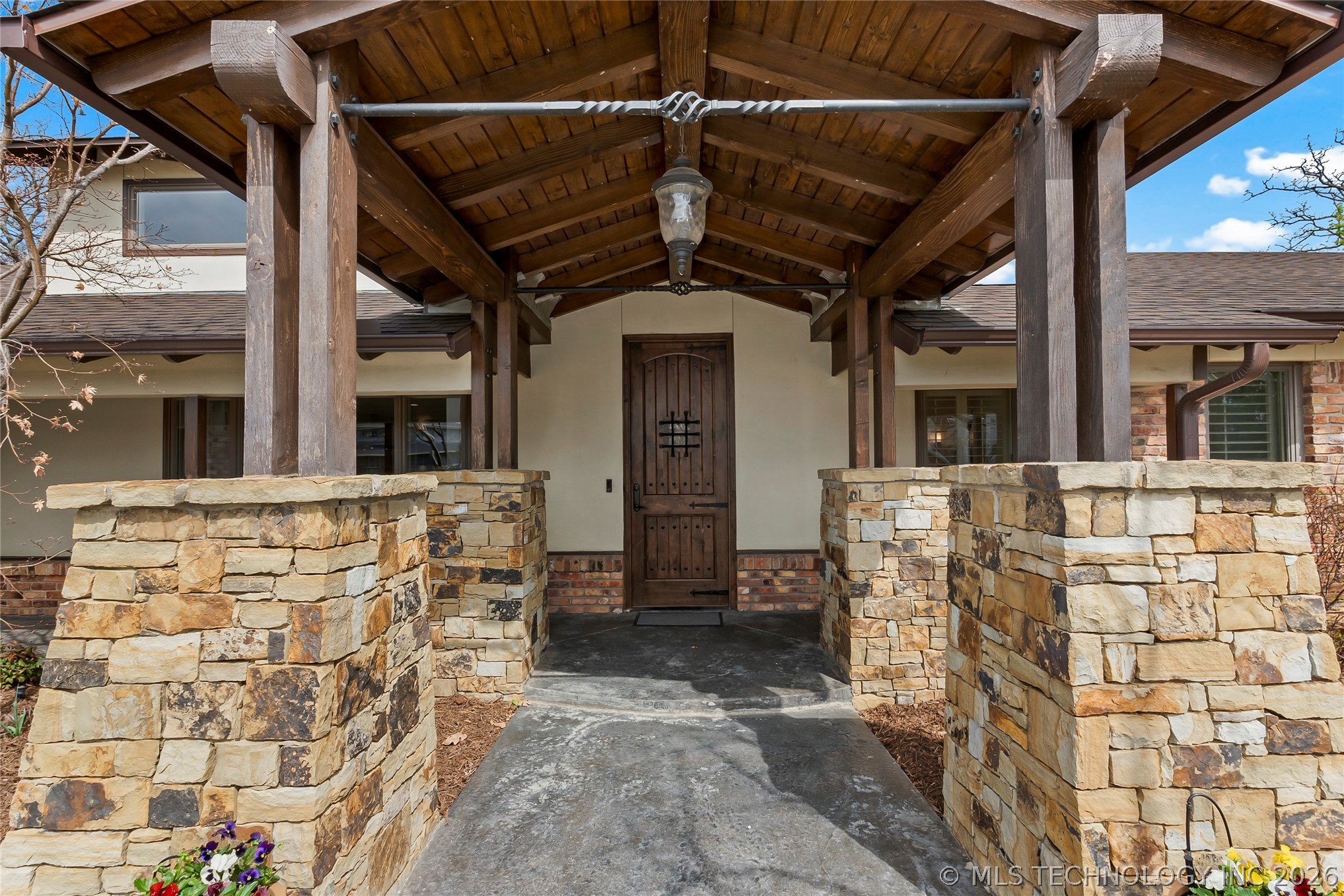2911 E 70th Court Tulsa OK 74136