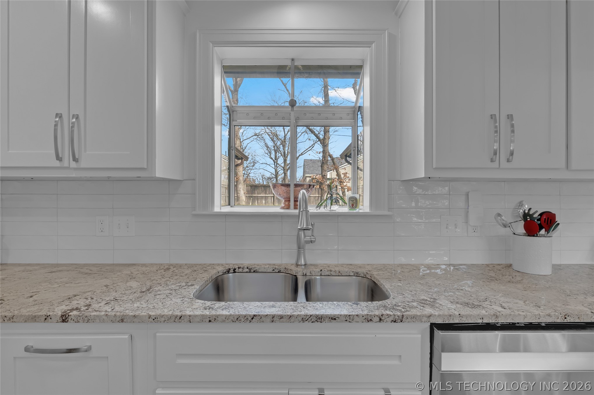2911 E 70th Court Tulsa OK 74136