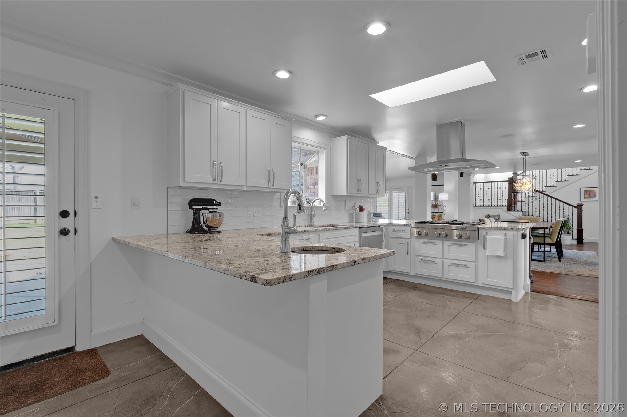 2911 E 70th Court Tulsa OK 74136