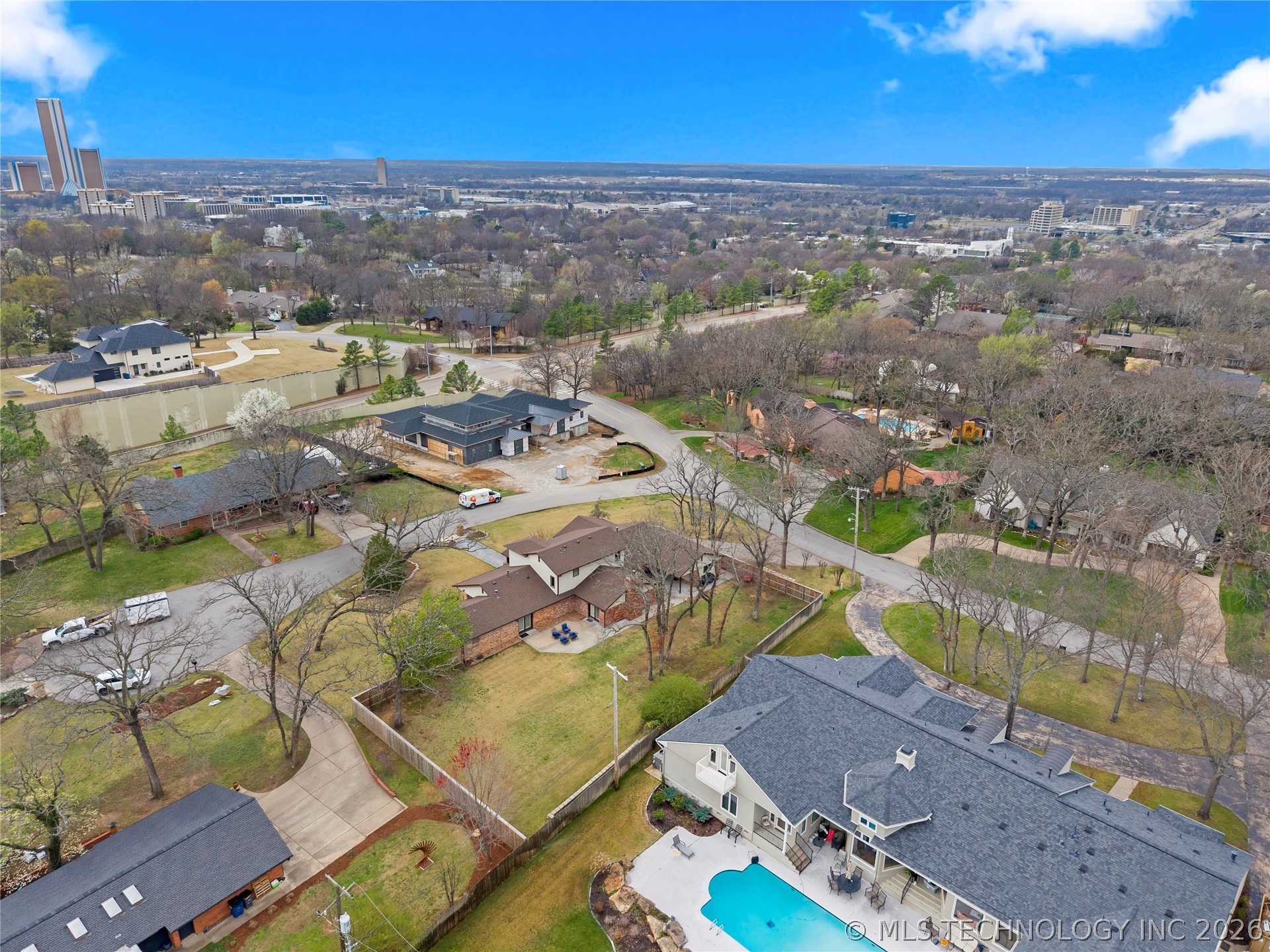 2911 E 70th Court Tulsa OK 74136