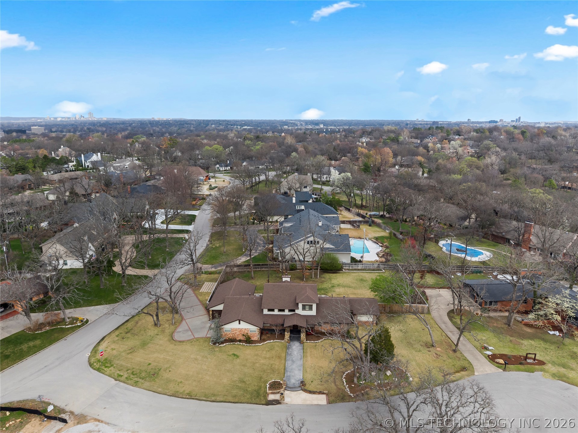 2911 E 70th Court Tulsa OK 74136
