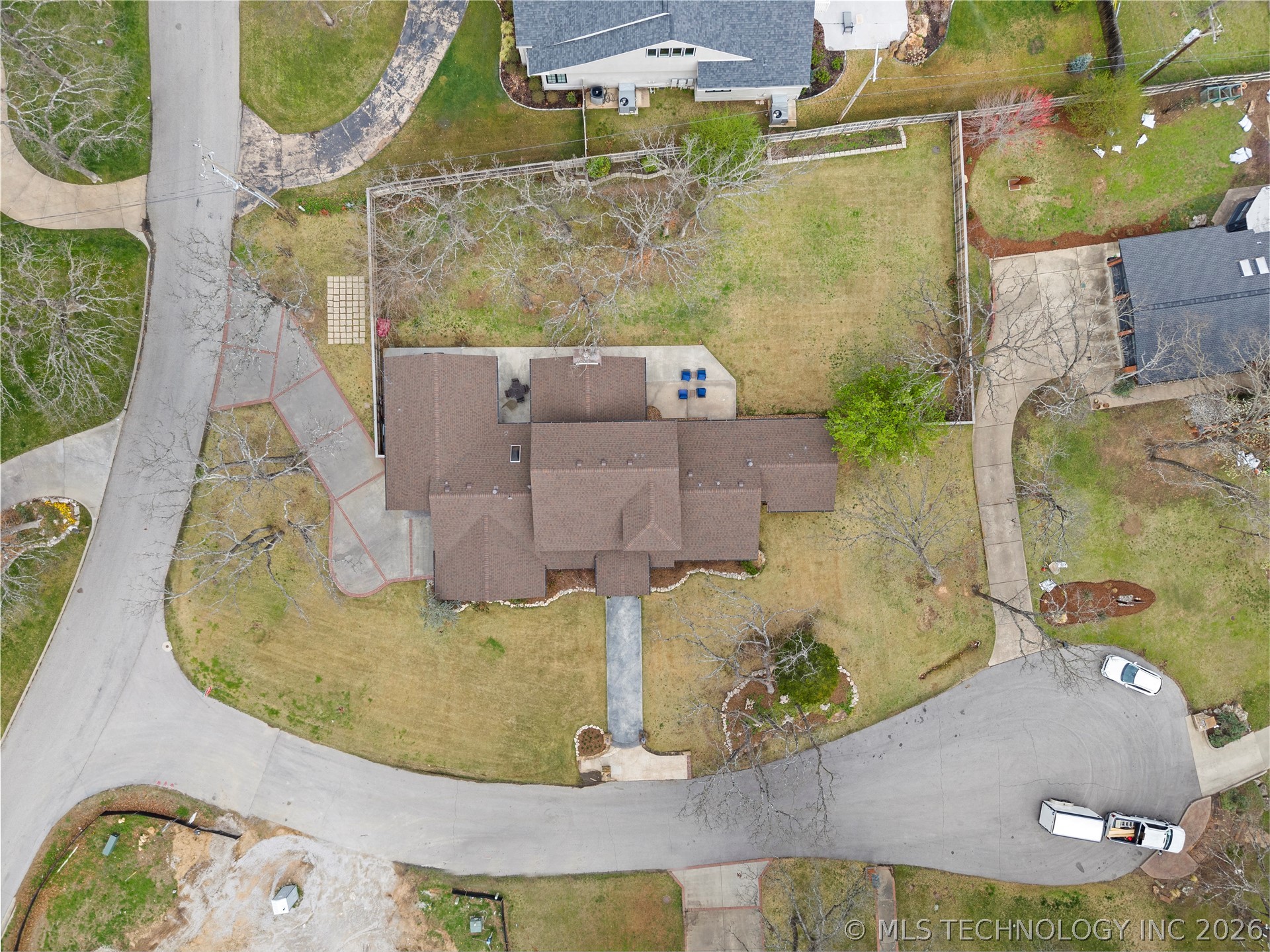 2911 E 70th Court Tulsa OK 74136