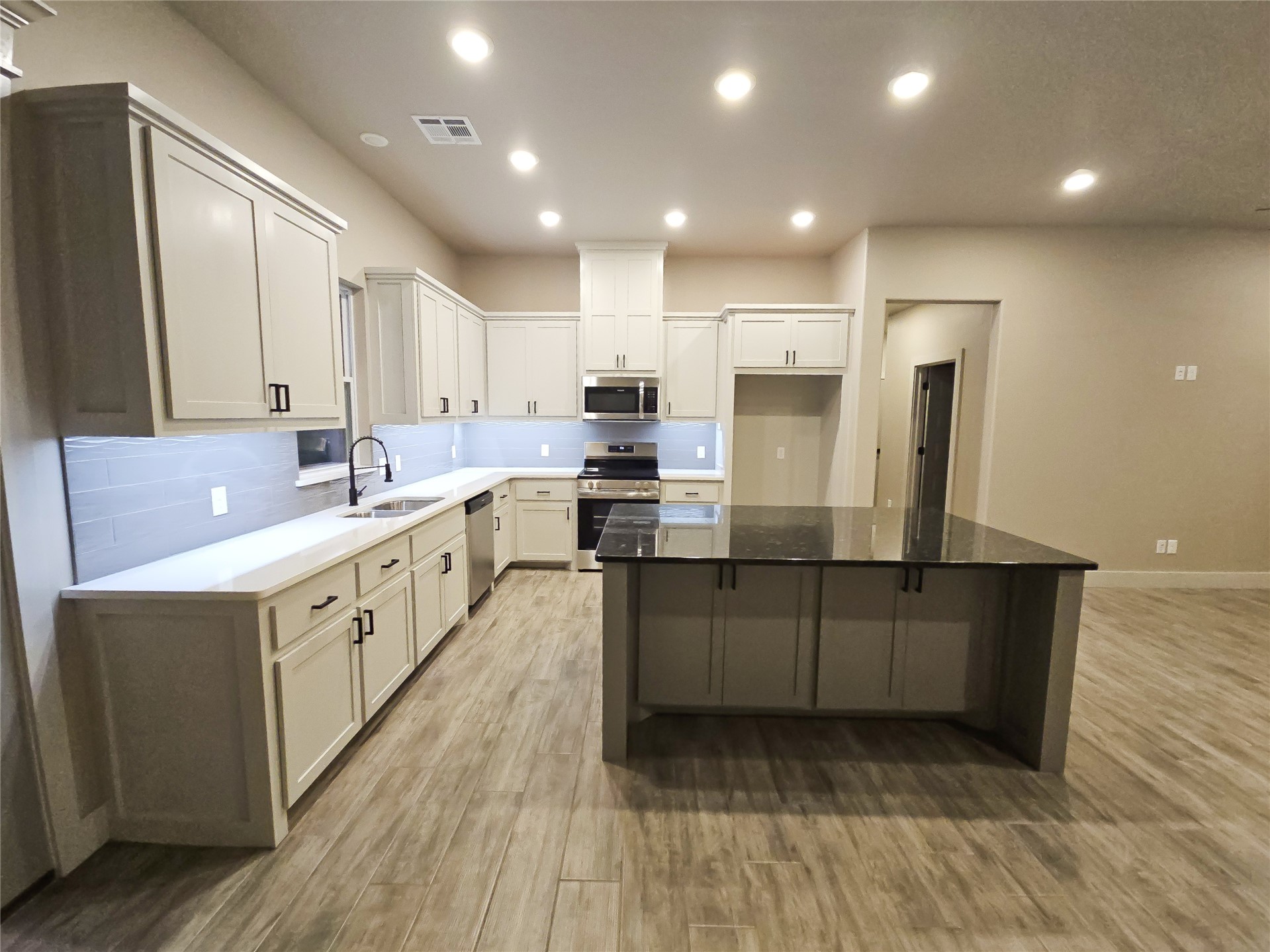 302 Oak Ridge Road Fort Gibson OK 74434