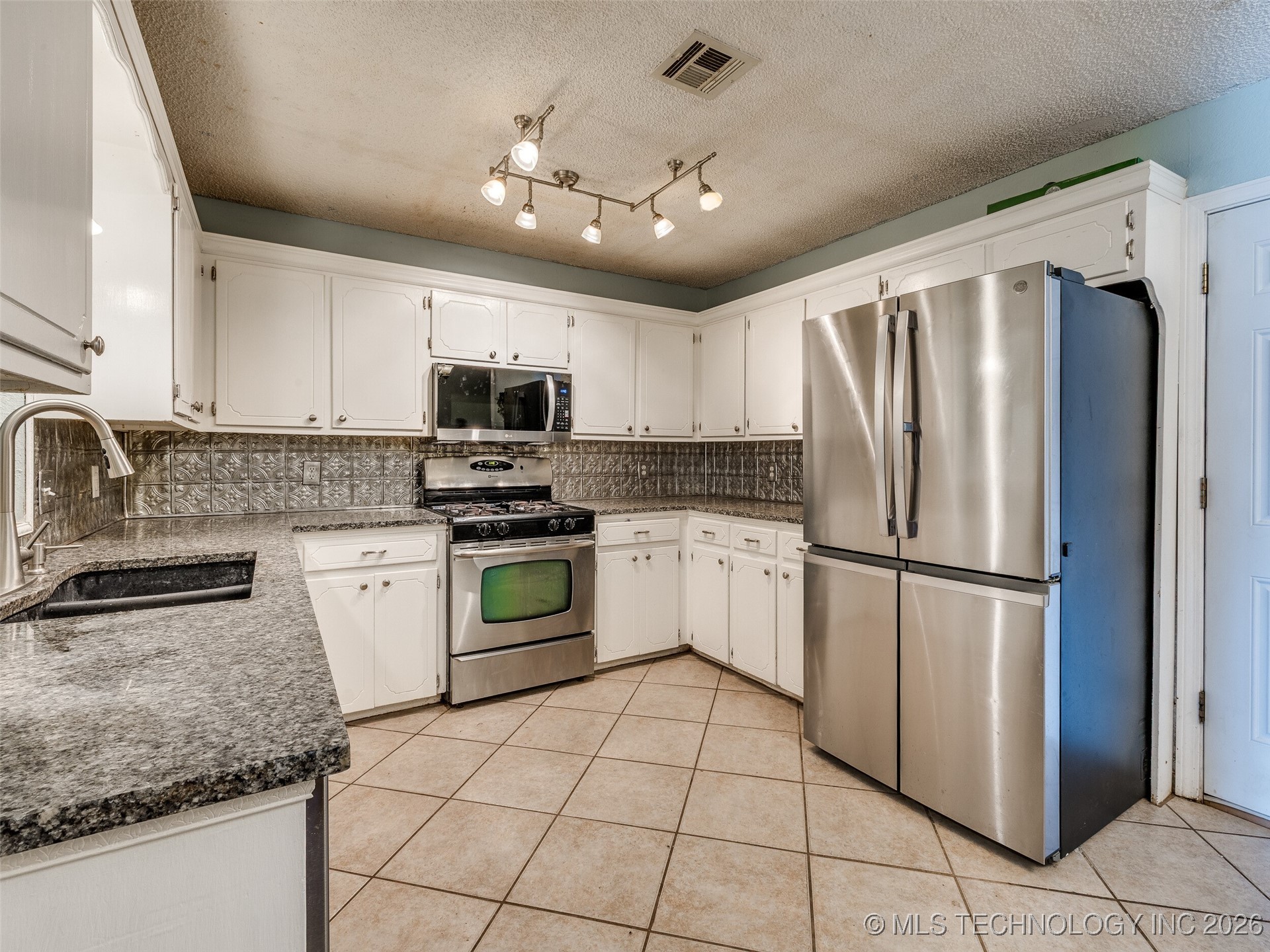 8804 E 134th Street S Bixby OK 74008
