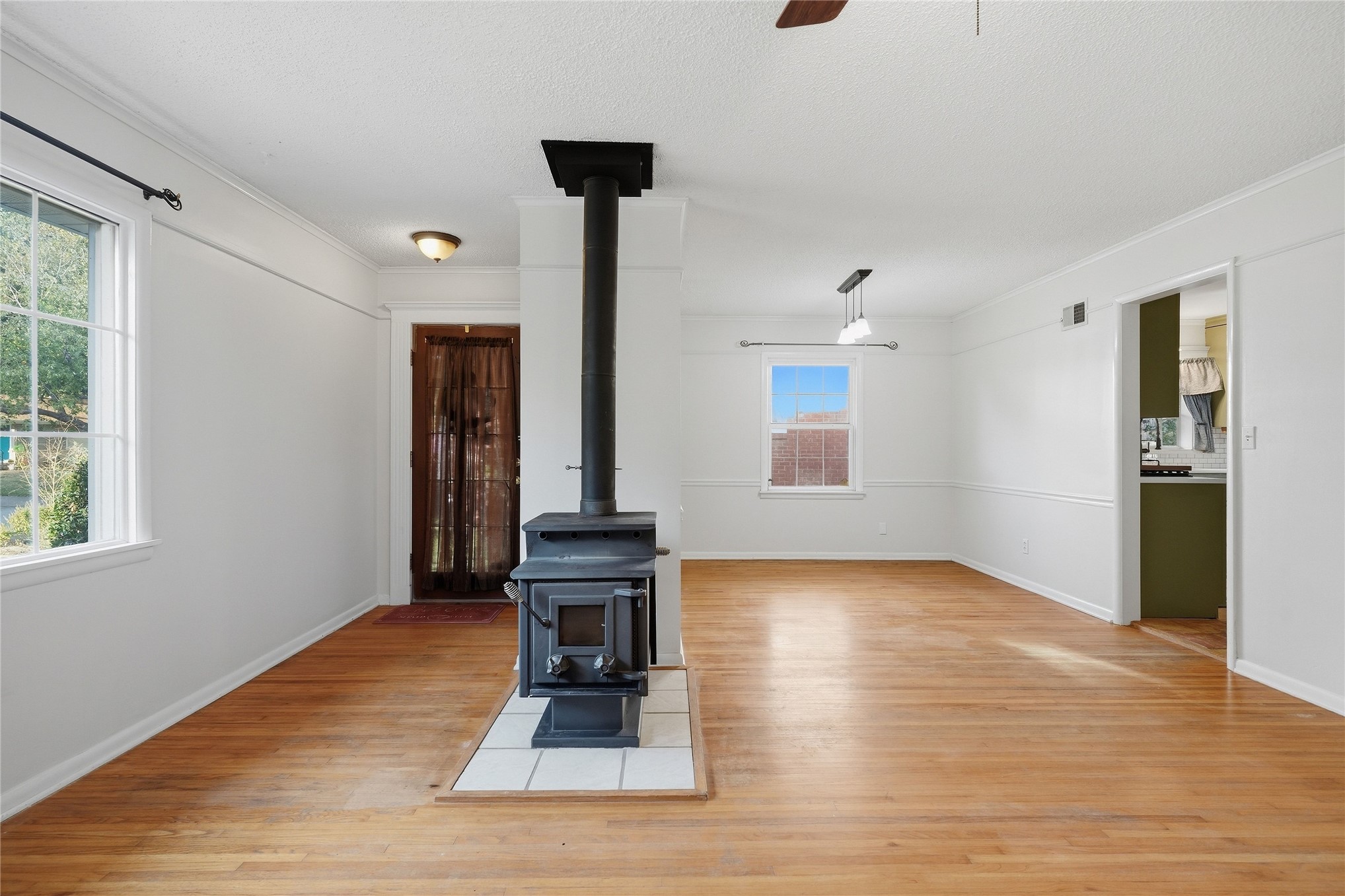 5763 E 24th Street Tulsa OK 74114