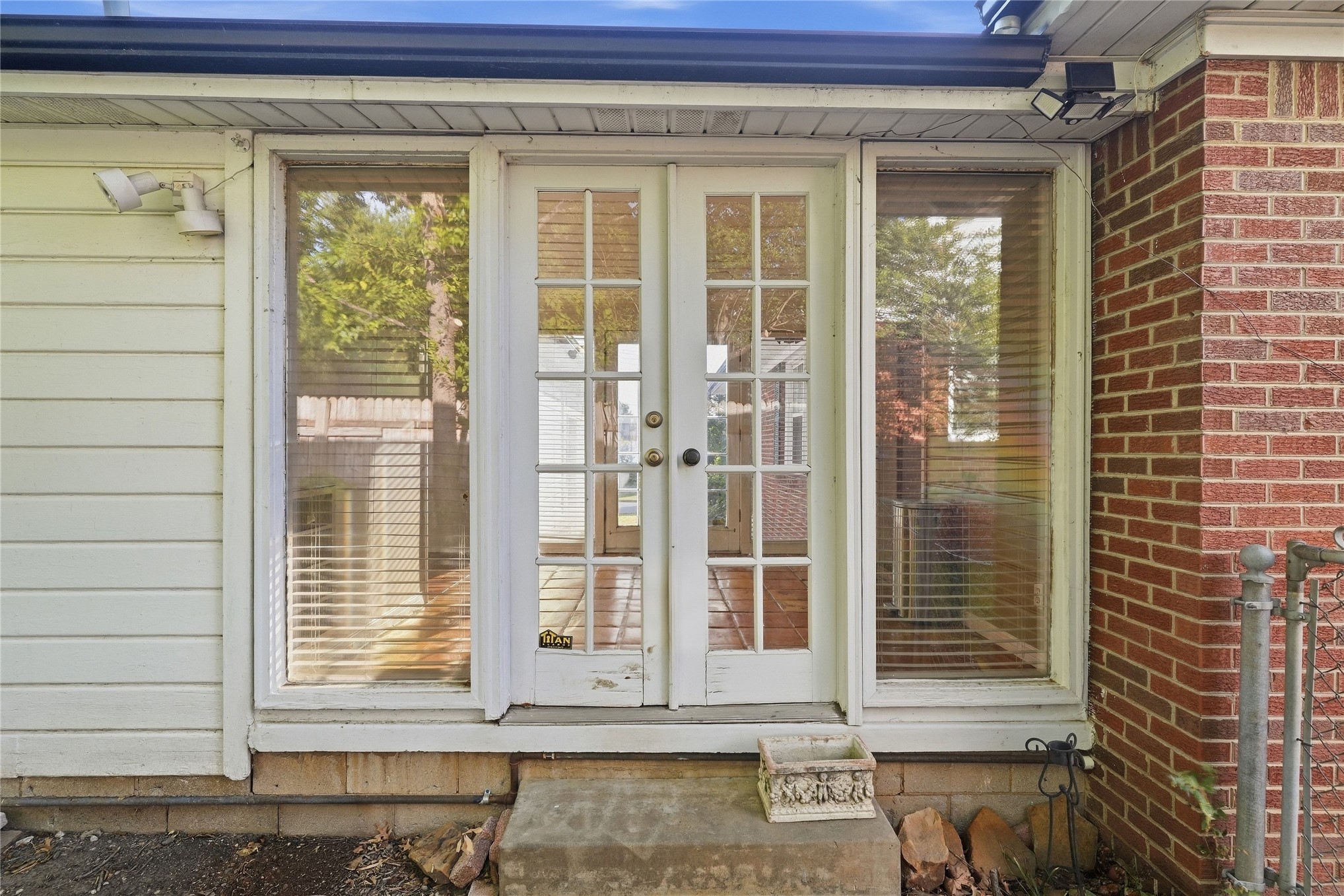 5763 E 24th Street Tulsa OK 74114