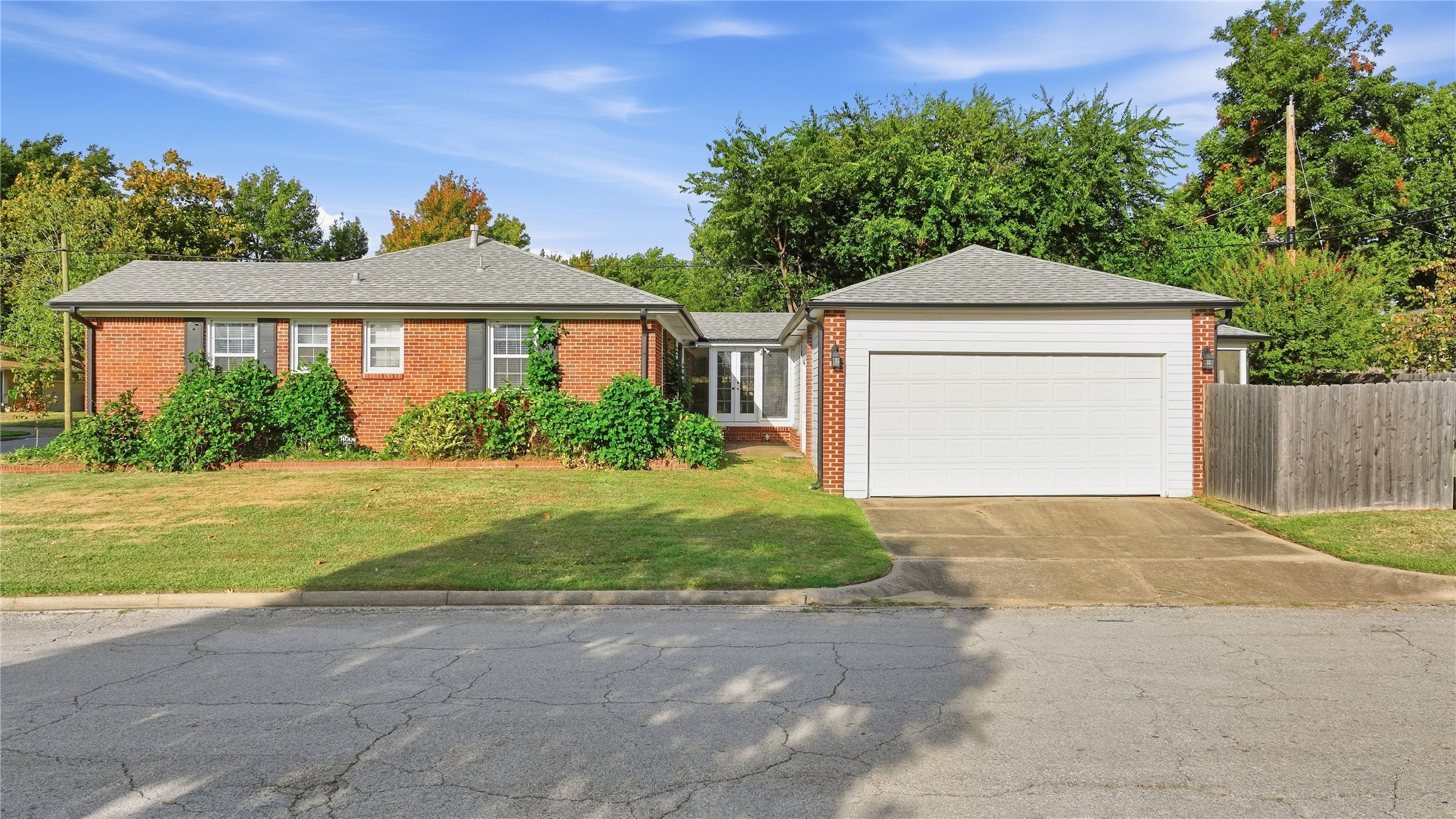 5763 E 24th Street Tulsa OK 74114