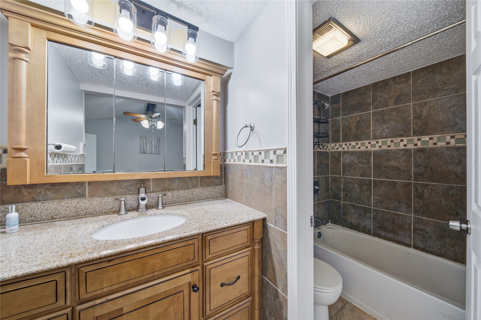 7629 E 88th Place Tulsa OK 74133