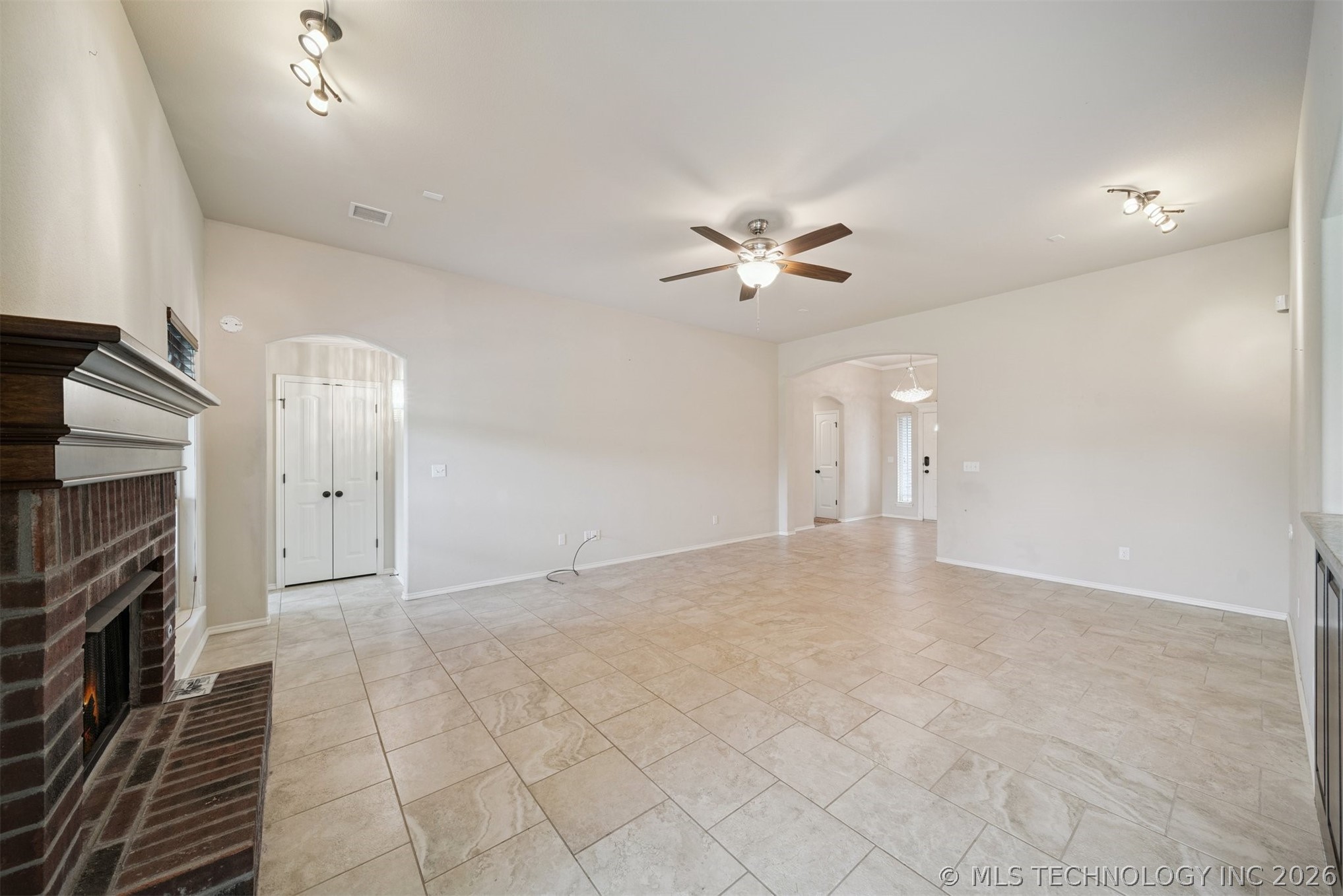 4951 S 185th Avenue Tulsa OK 74134