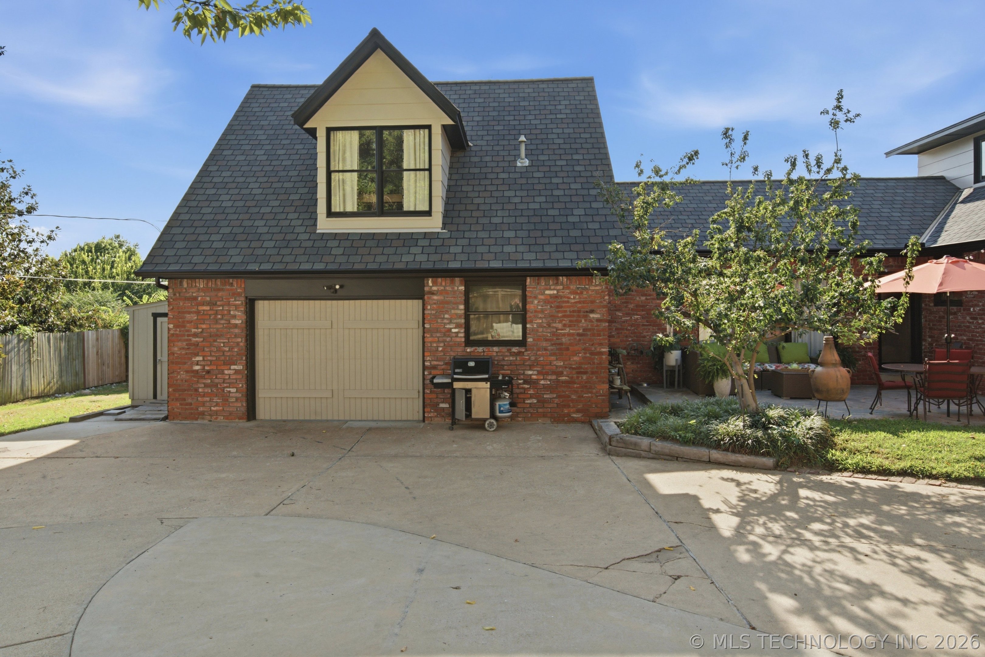 118 E 25th Street Tulsa OK 74114