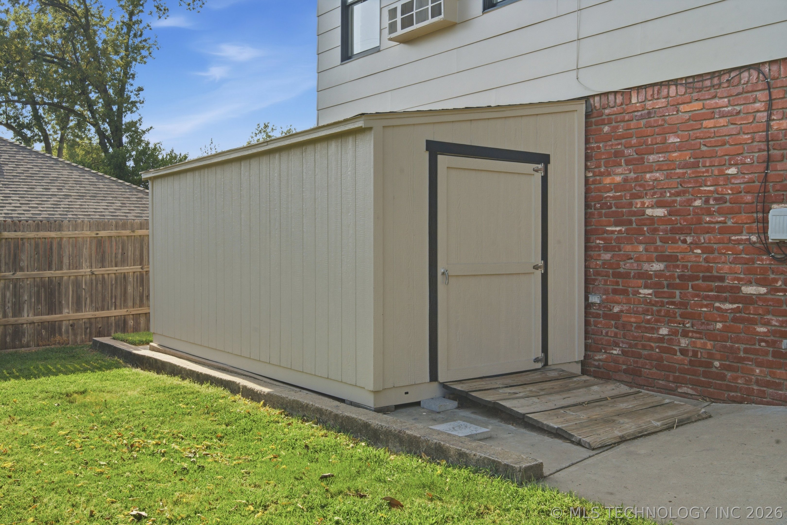 118 E 25th Street Tulsa OK 74114